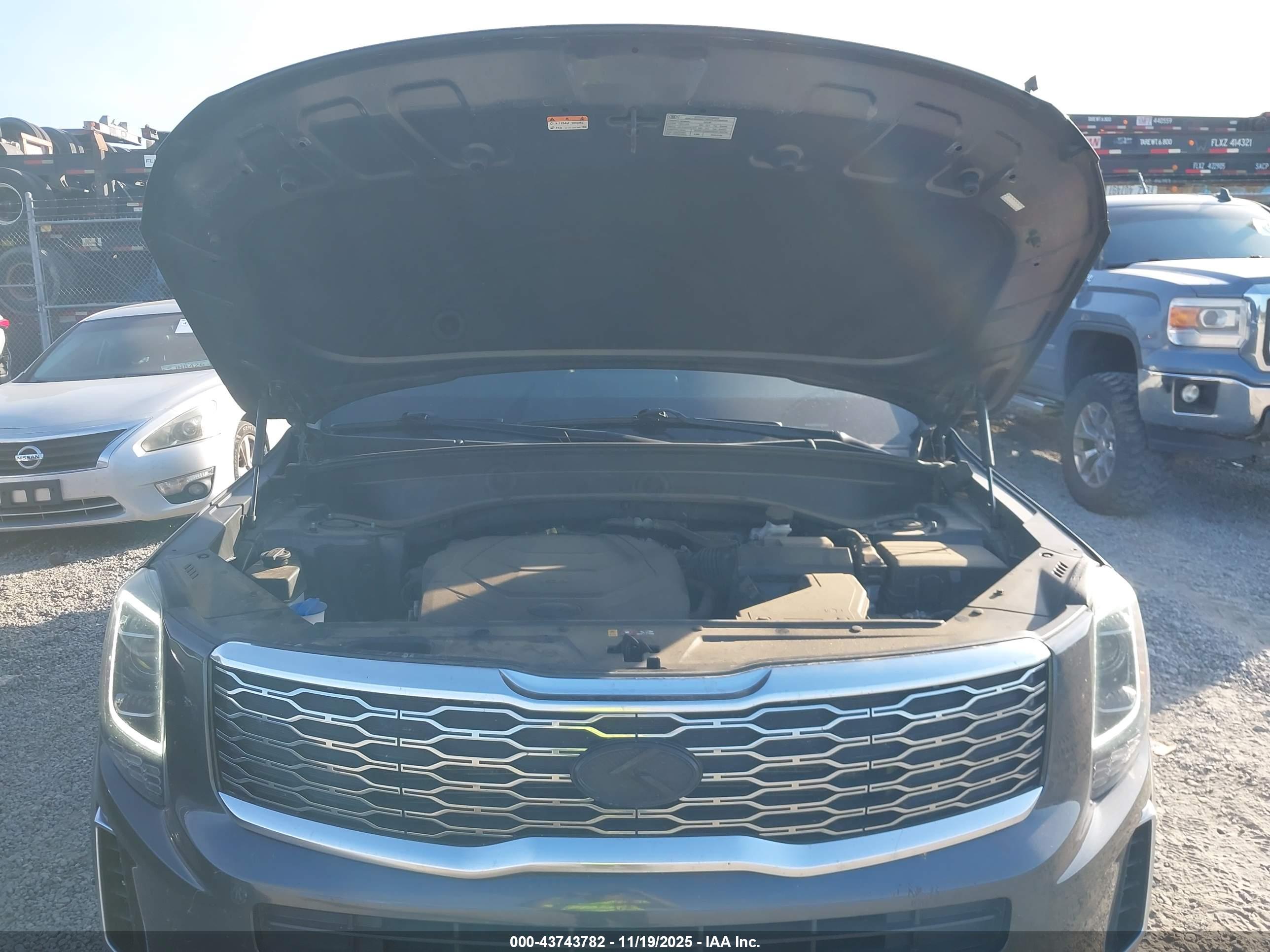 KIA TELLURIDE image 10