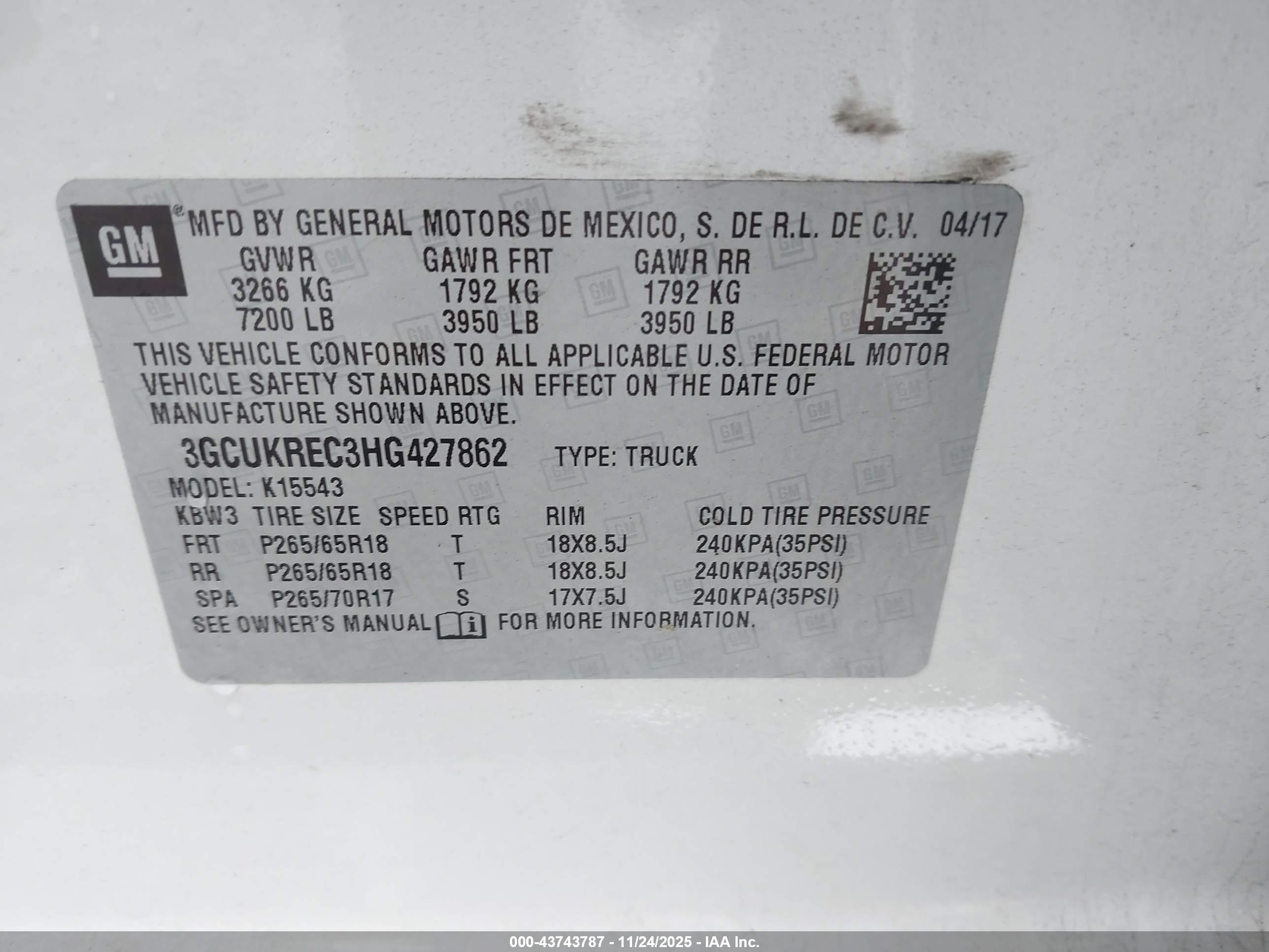 CHEVROLET SILVERADO image 9