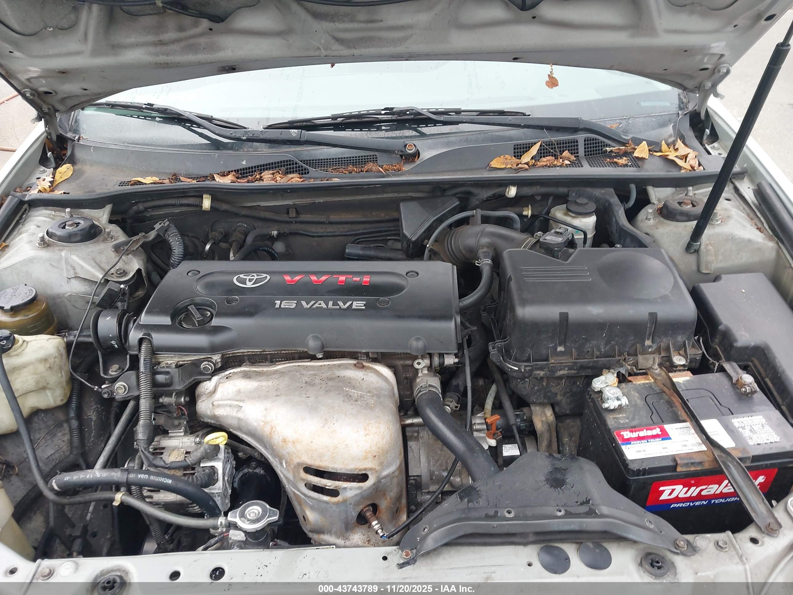 TOYOTA CAMRY image 10