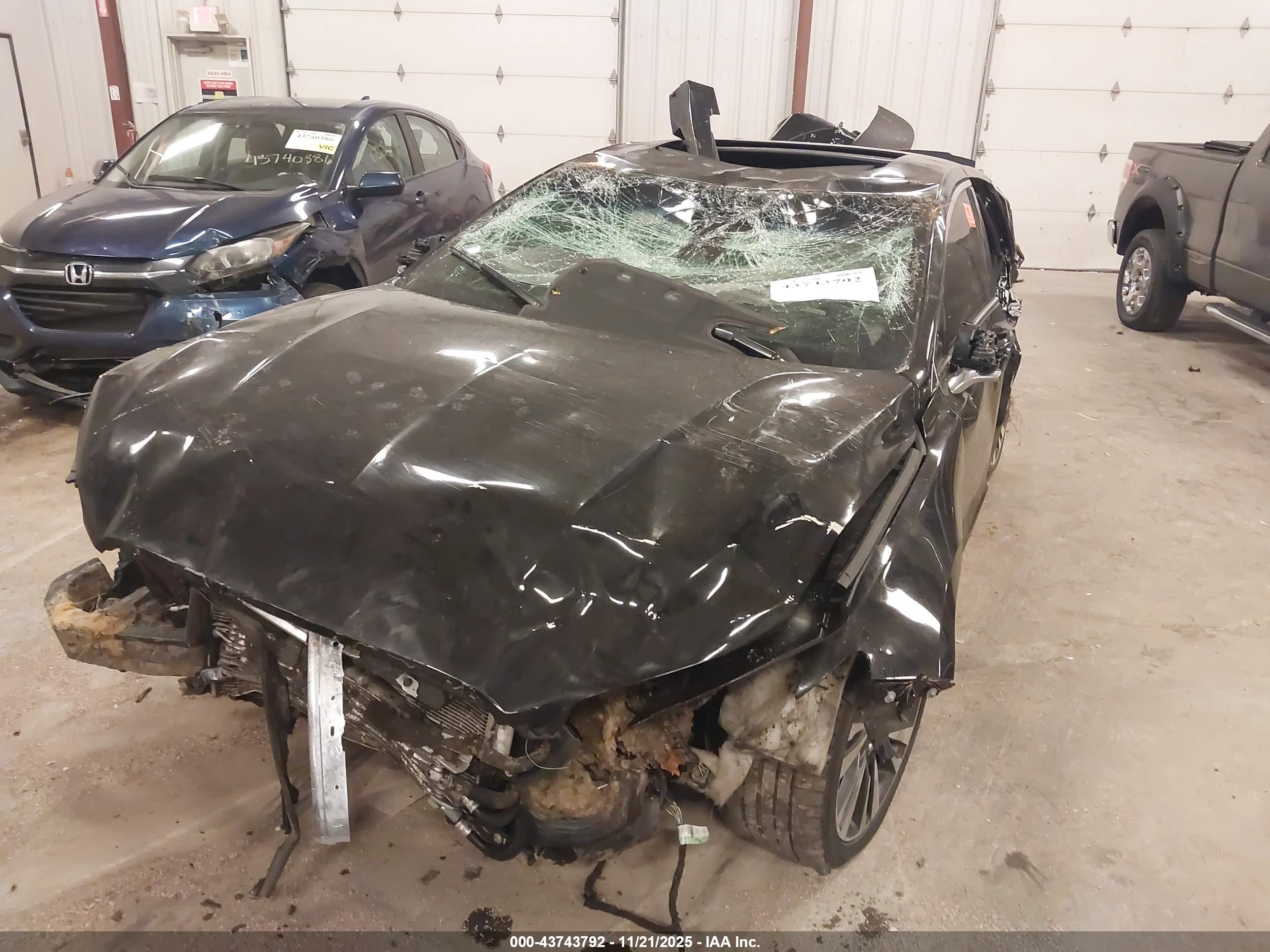 LINCOLN MKZ image 6