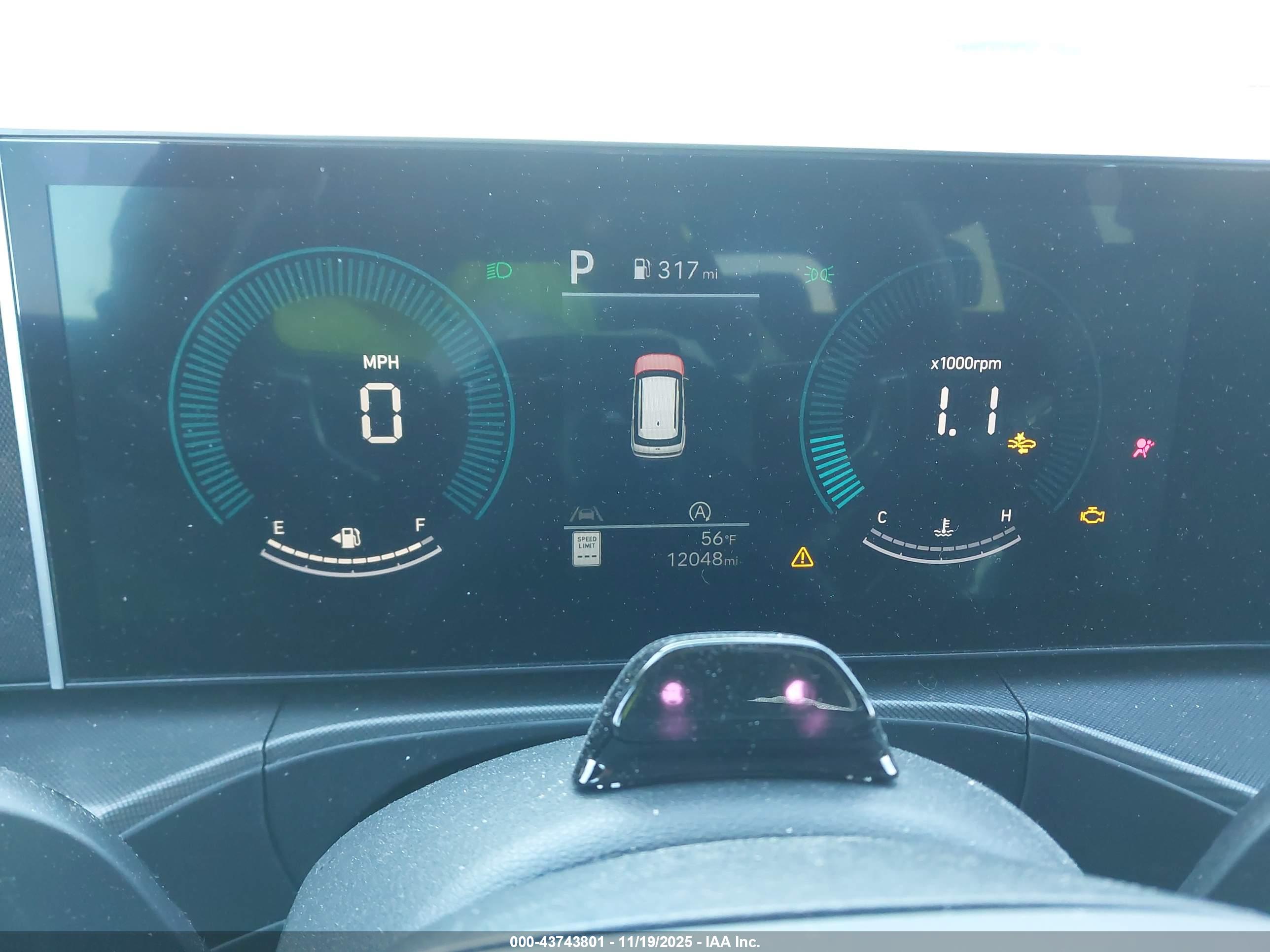 HYUNDAI SANTA image 7