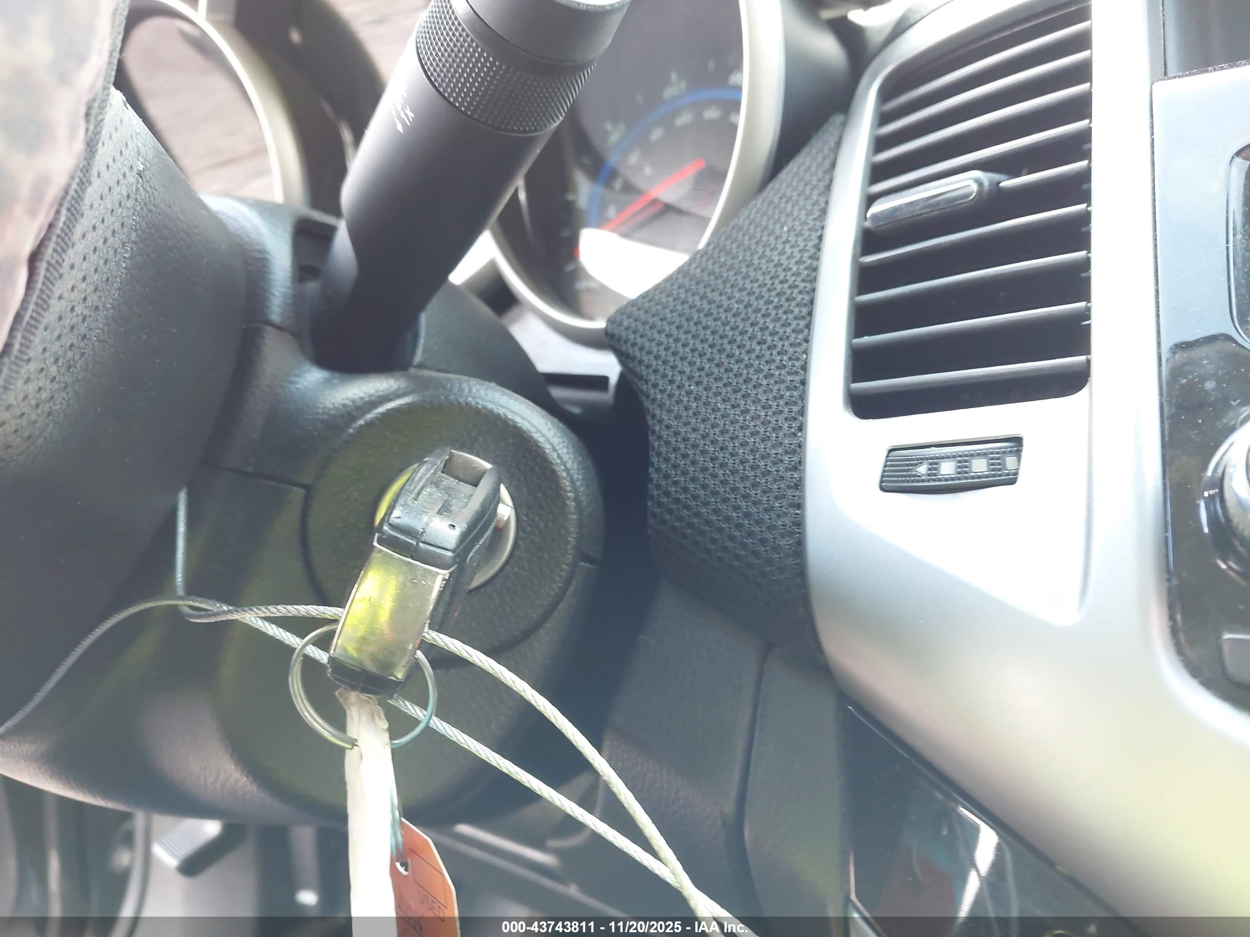 CHEVROLET CRUZE image 11
