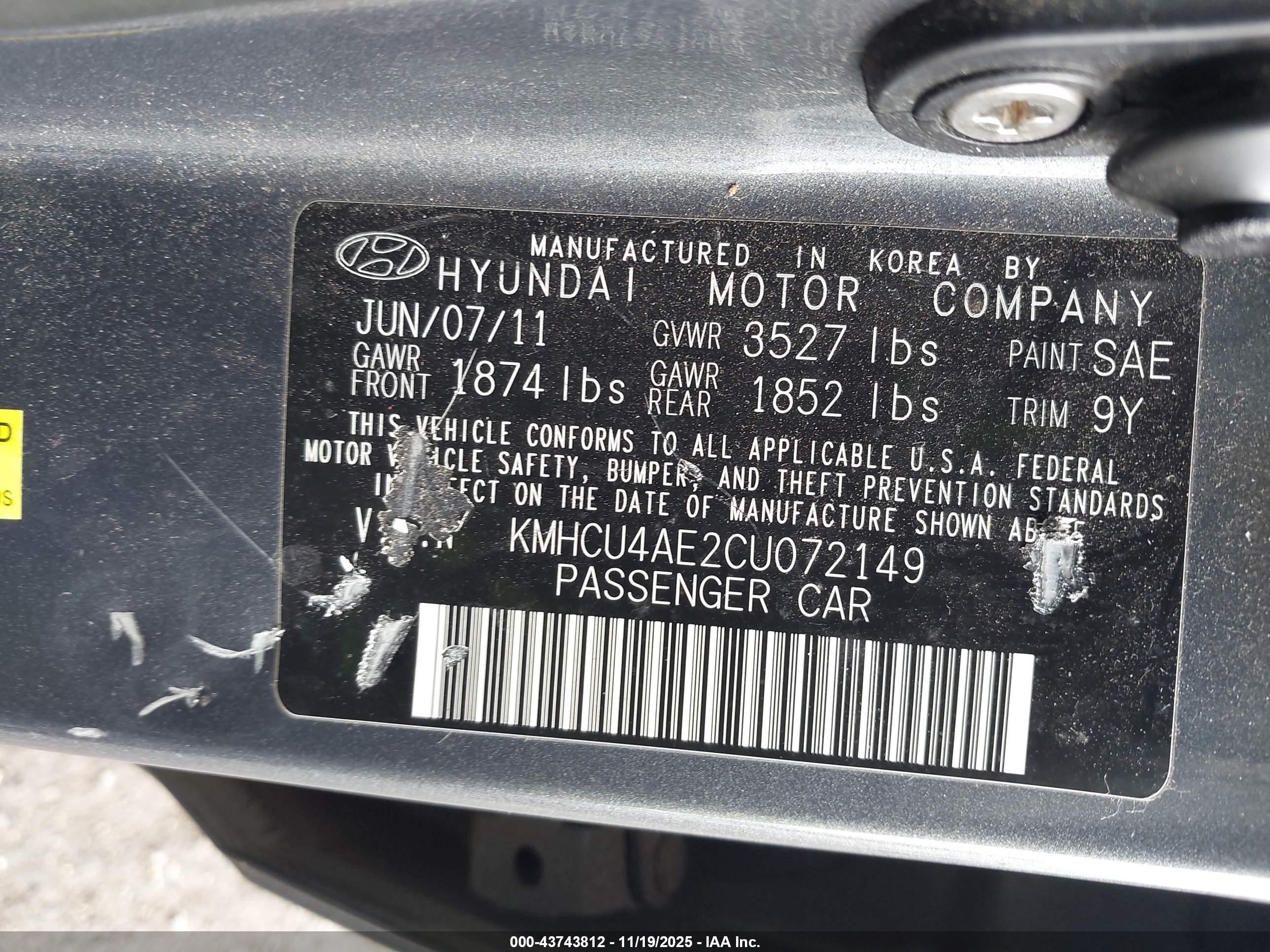 HYUNDAI ACCENT image 9