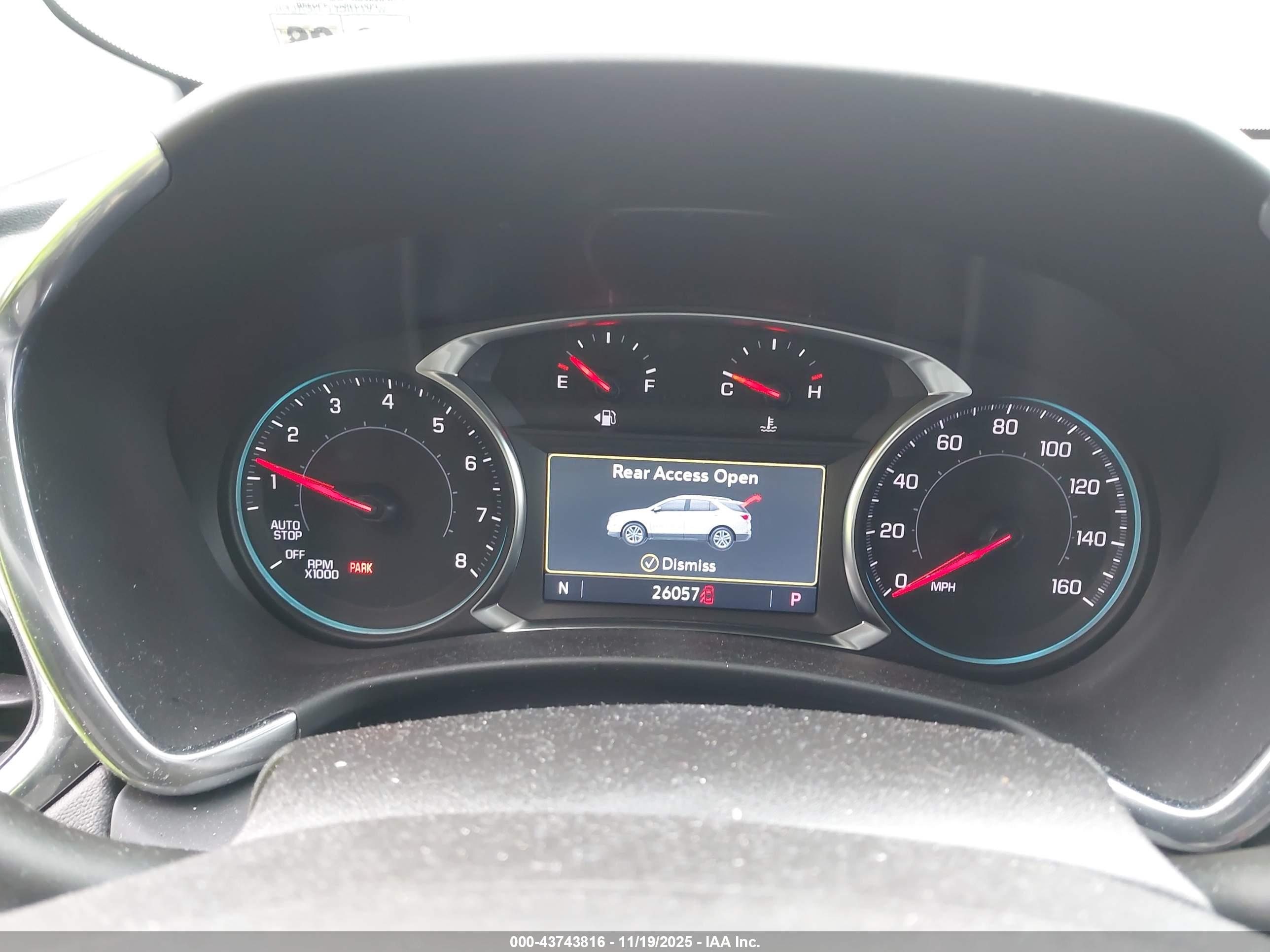 CHEVROLET EQUINOX image 7
