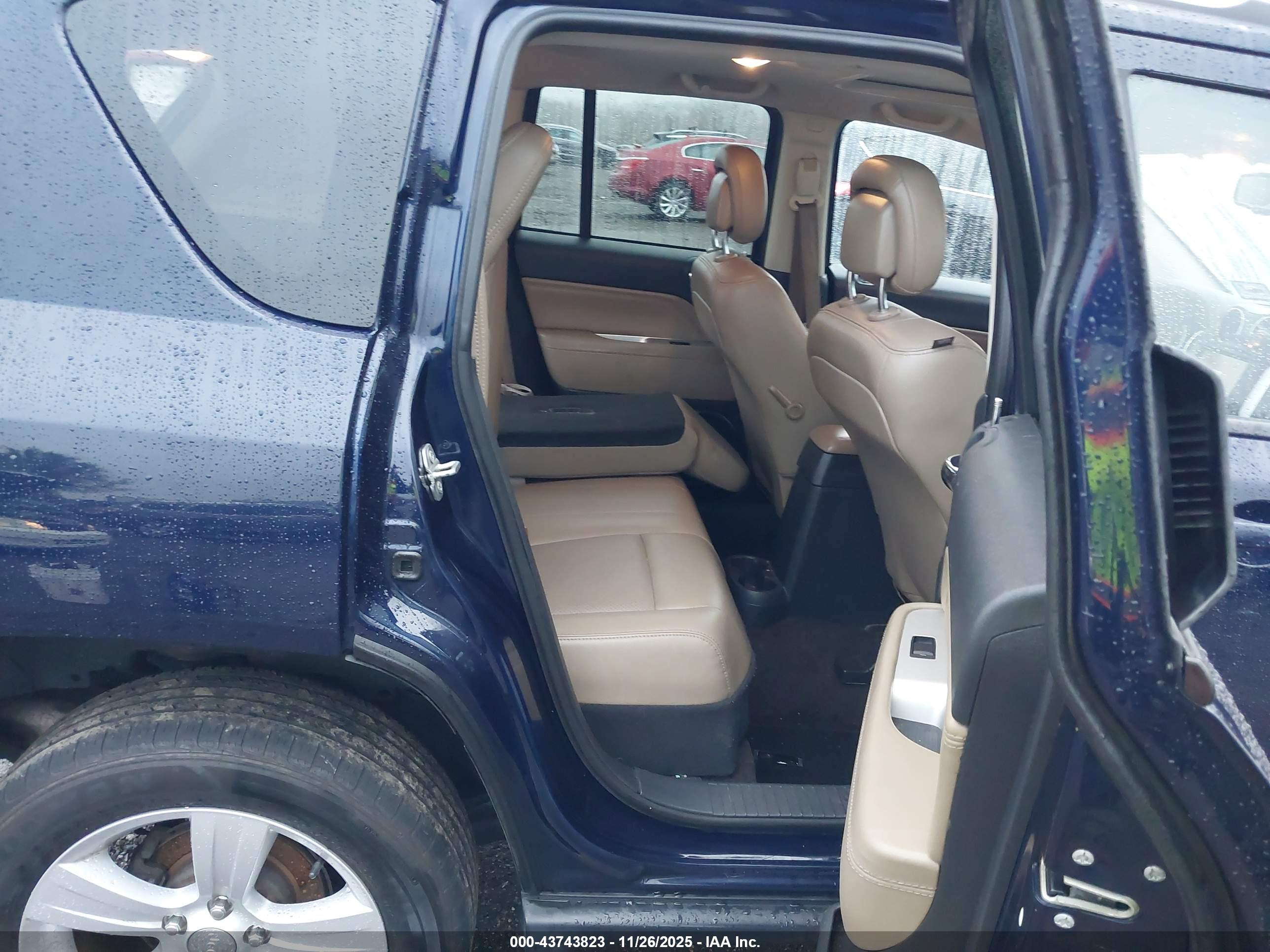 JEEP COMPASS image 8