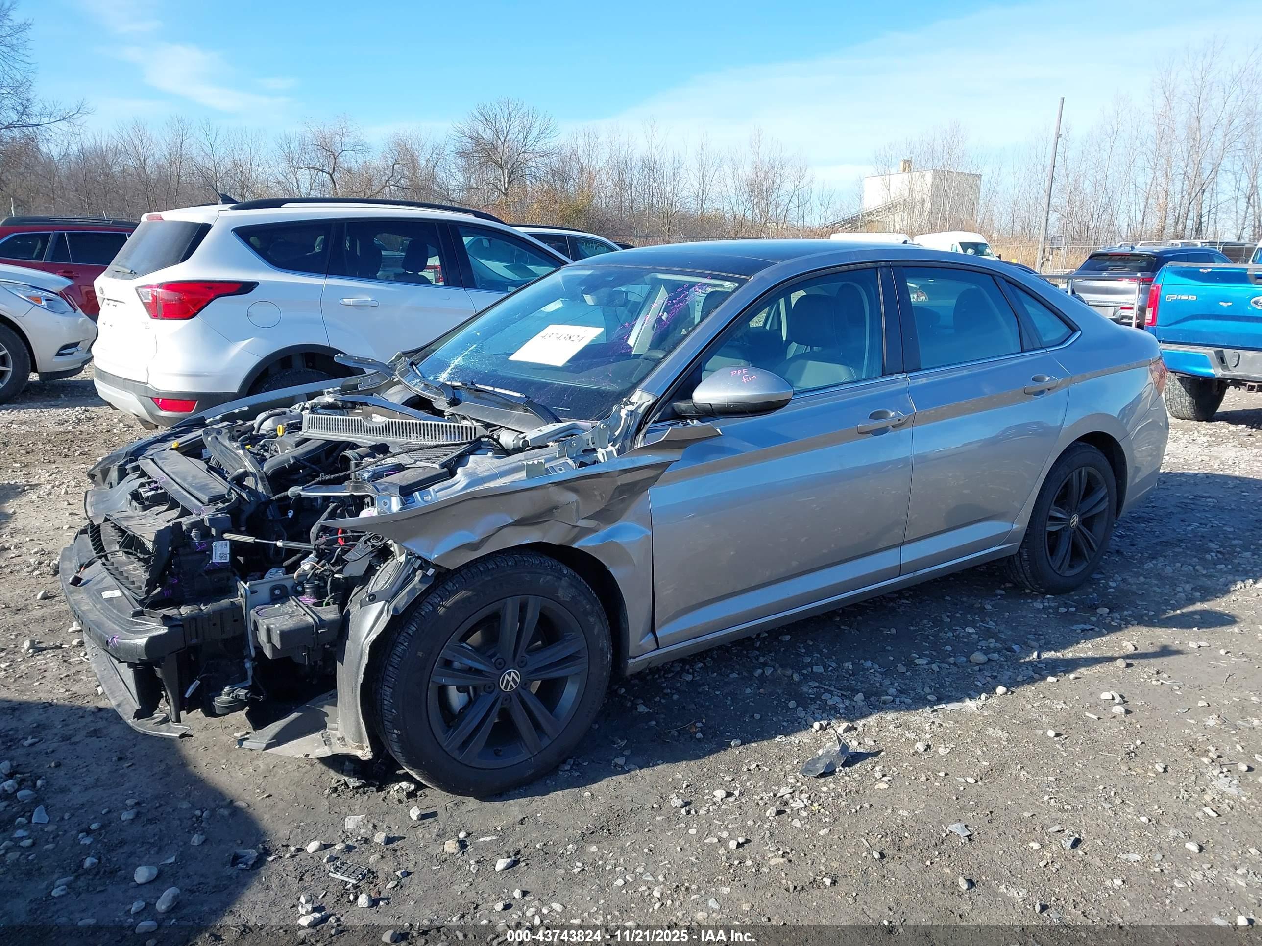 VOLKSWAGEN JETTA image 2