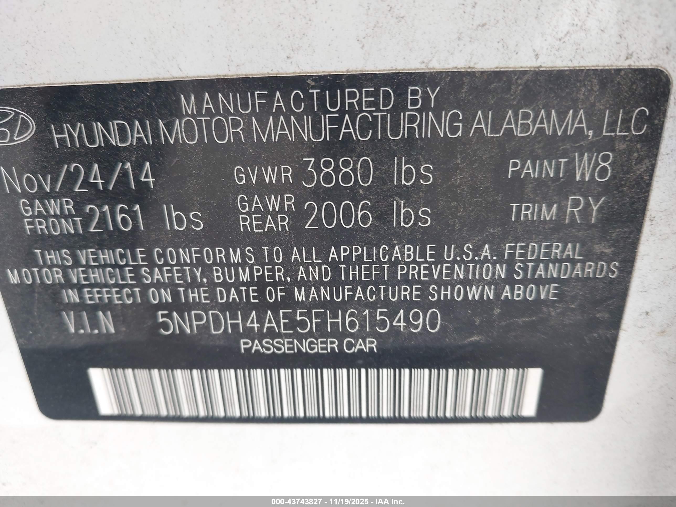 HYUNDAI ELANTRA image 9
