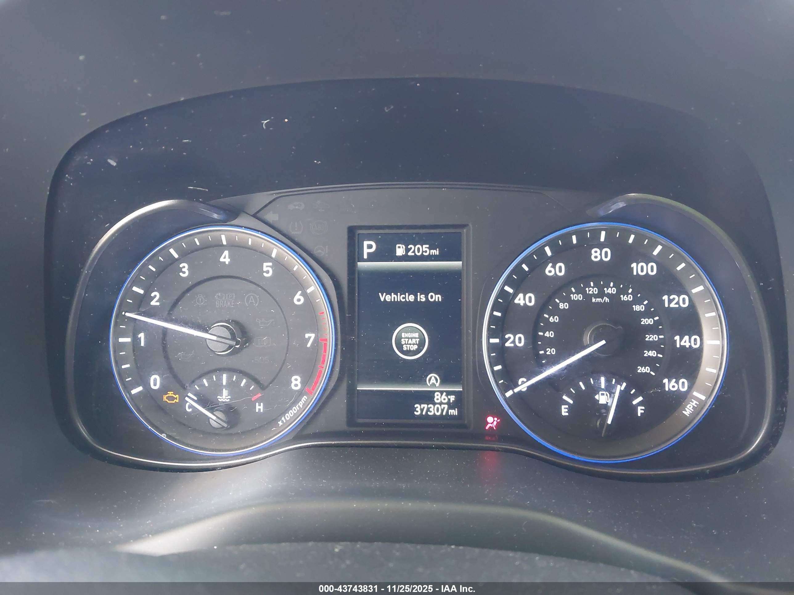 HYUNDAI KONA image 7