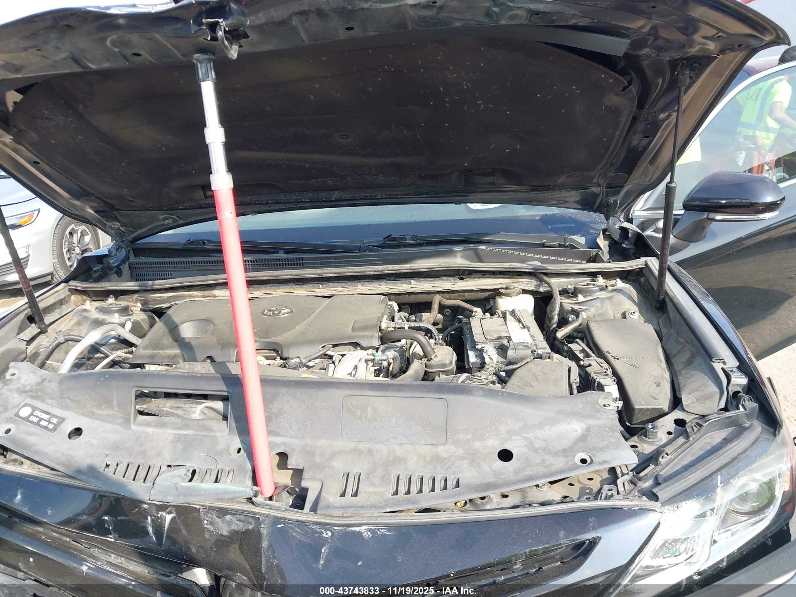 TOYOTA CAMRY image 10