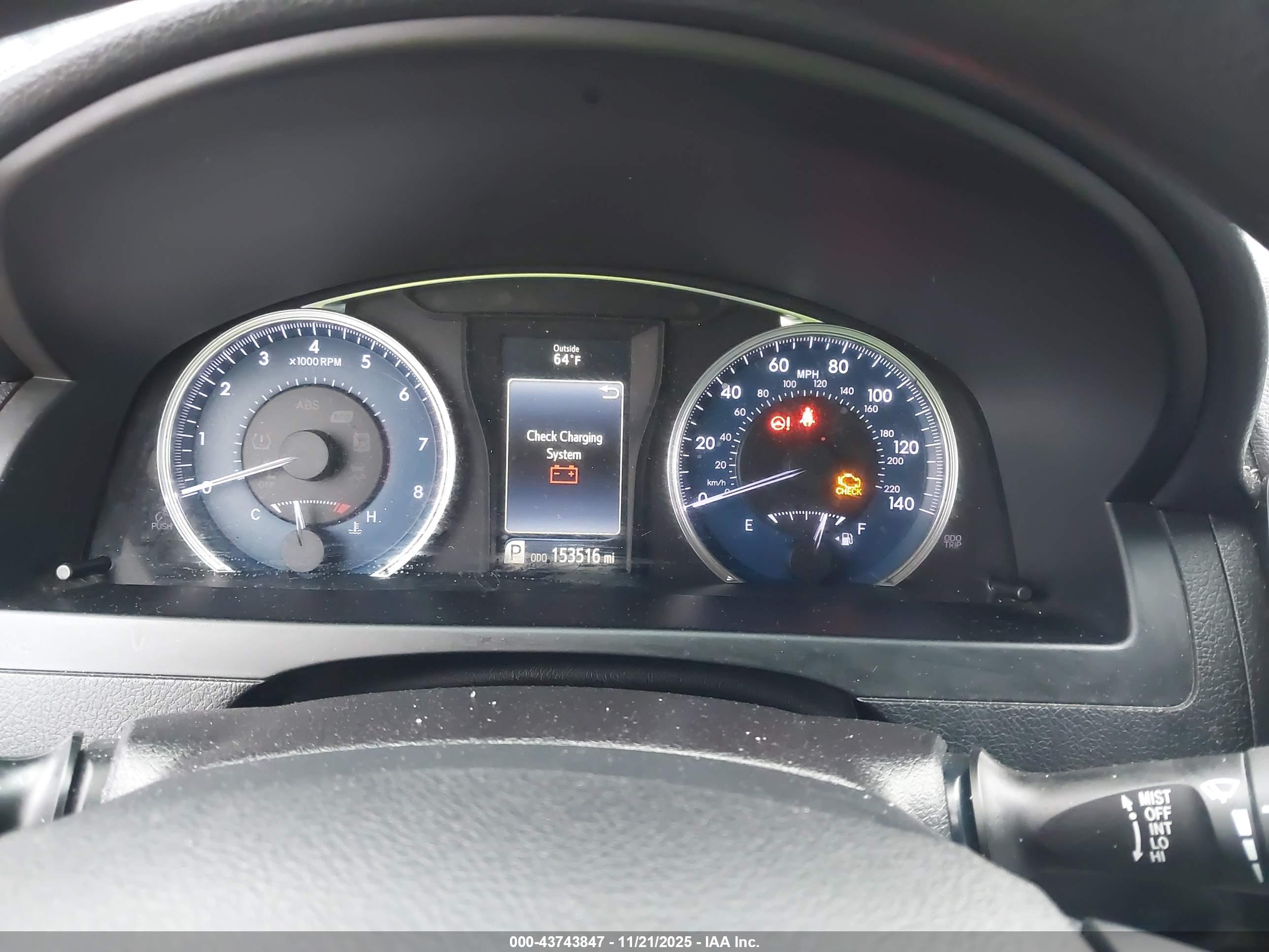 TOYOTA CAMRY image 7