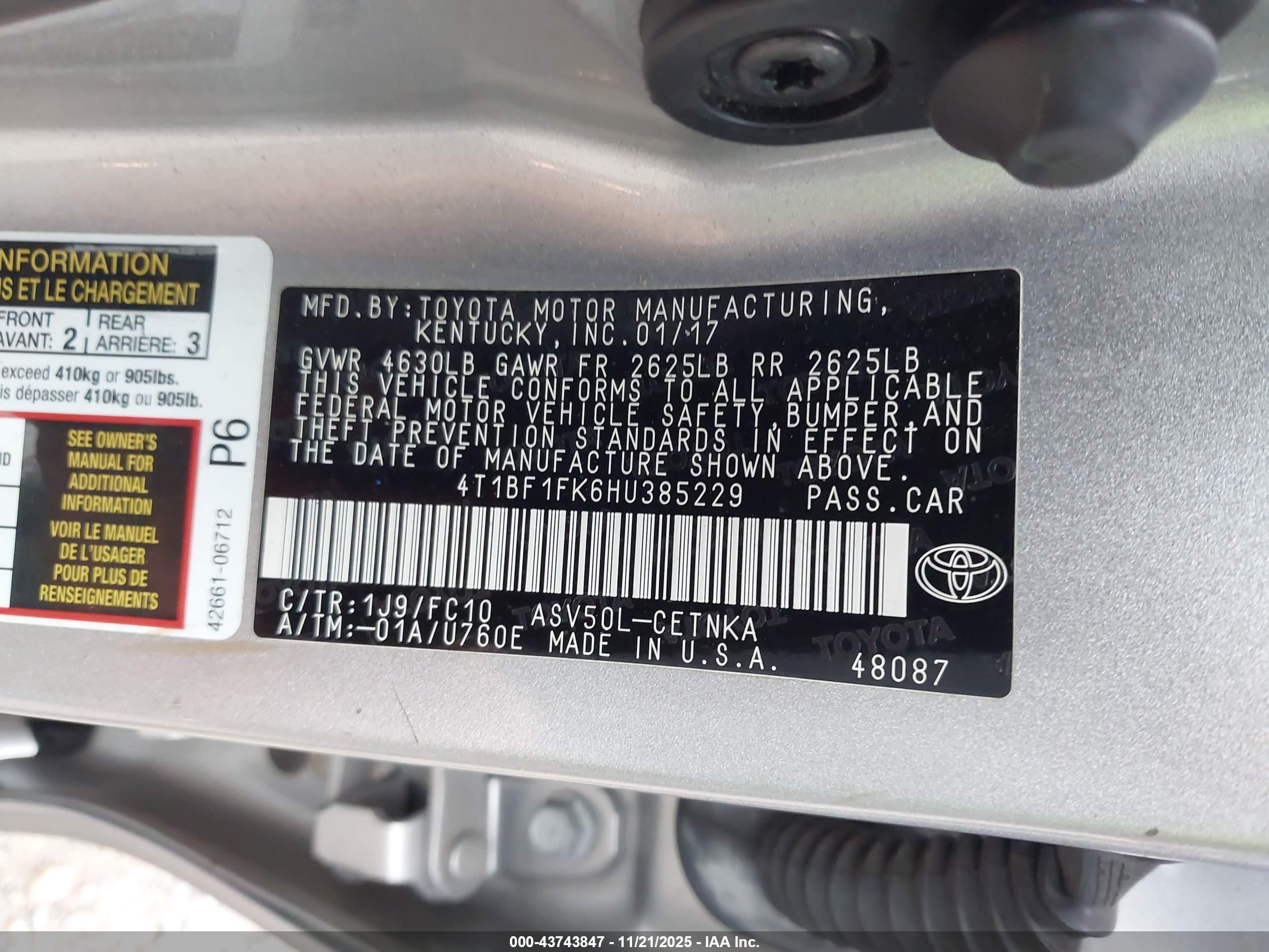 TOYOTA CAMRY image 9