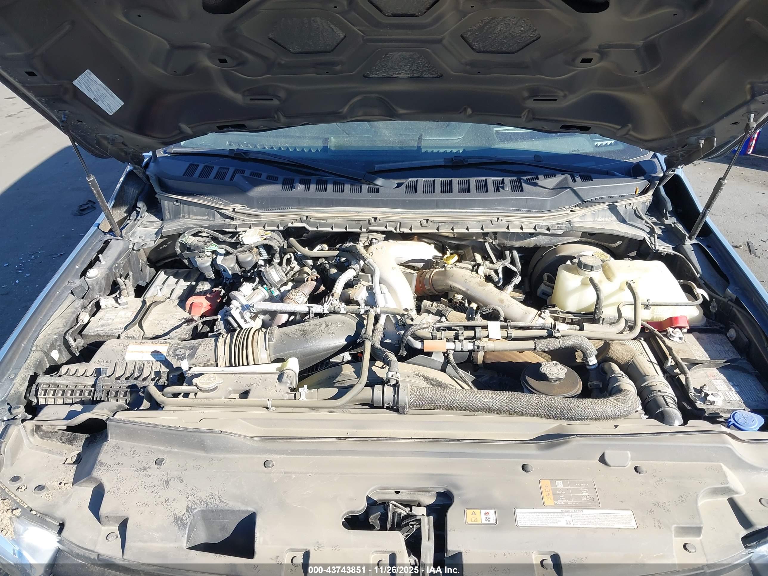 FORD E-250 image 10