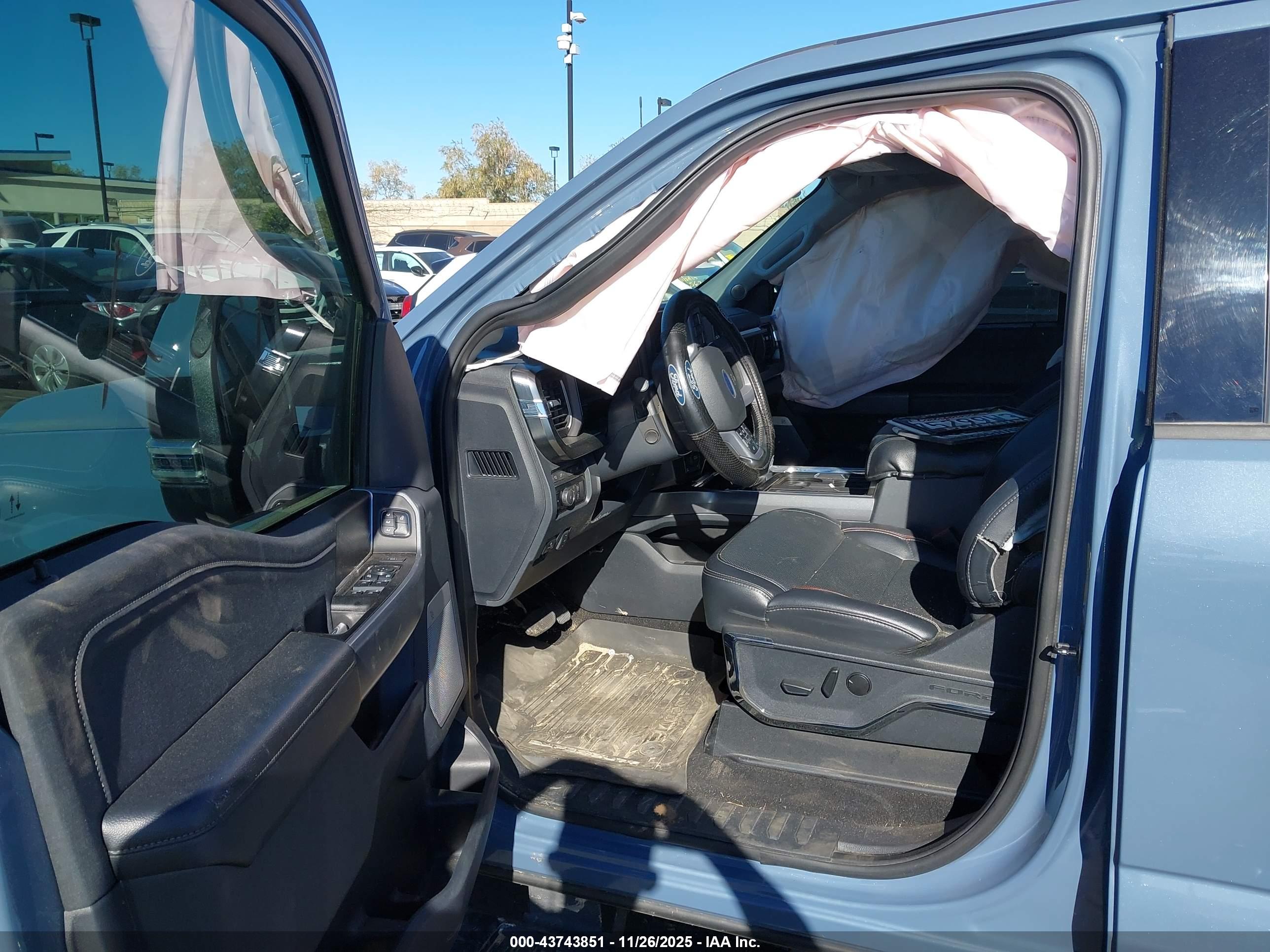 FORD E-250 image 5