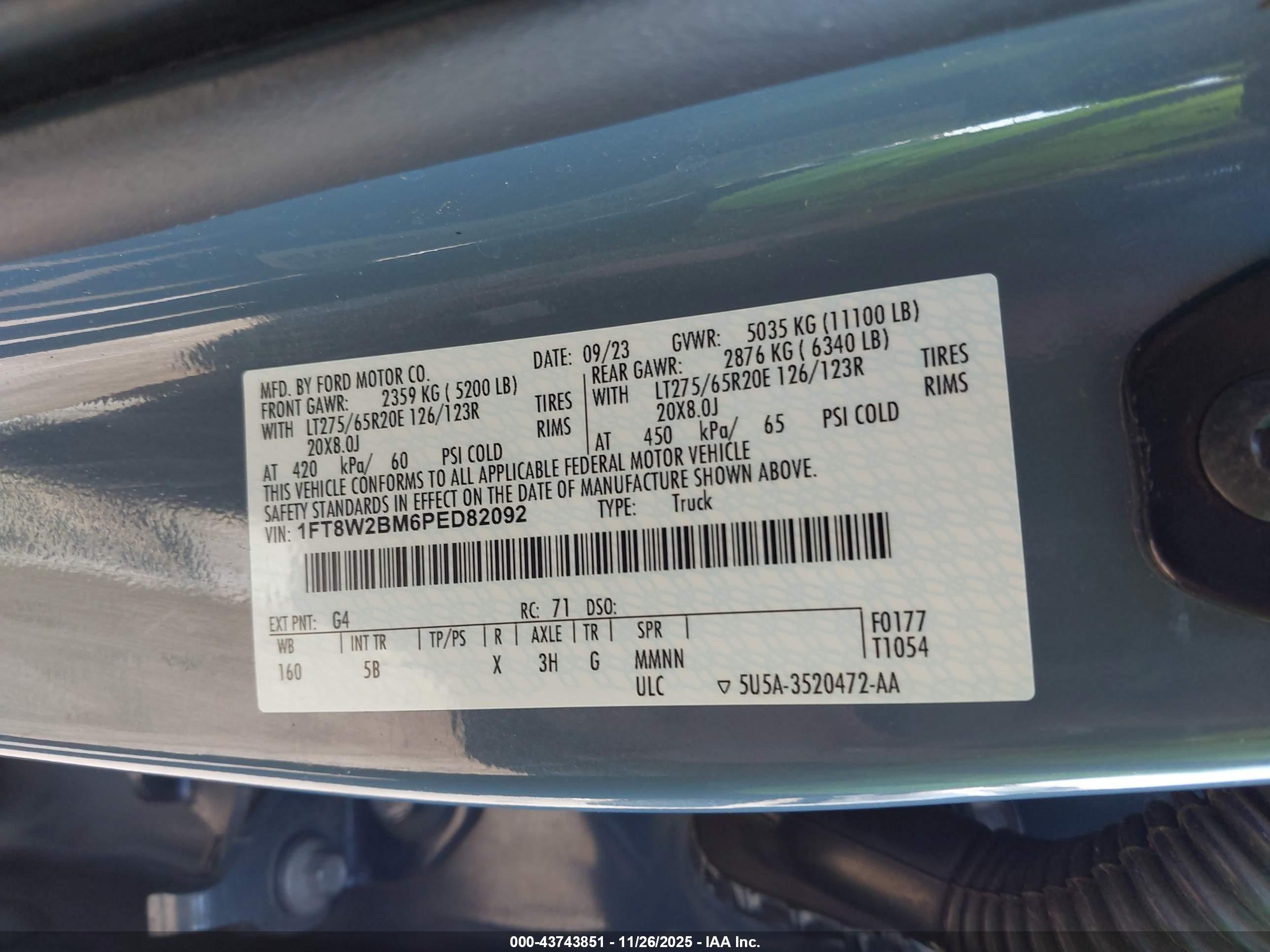 FORD E-250 image 9