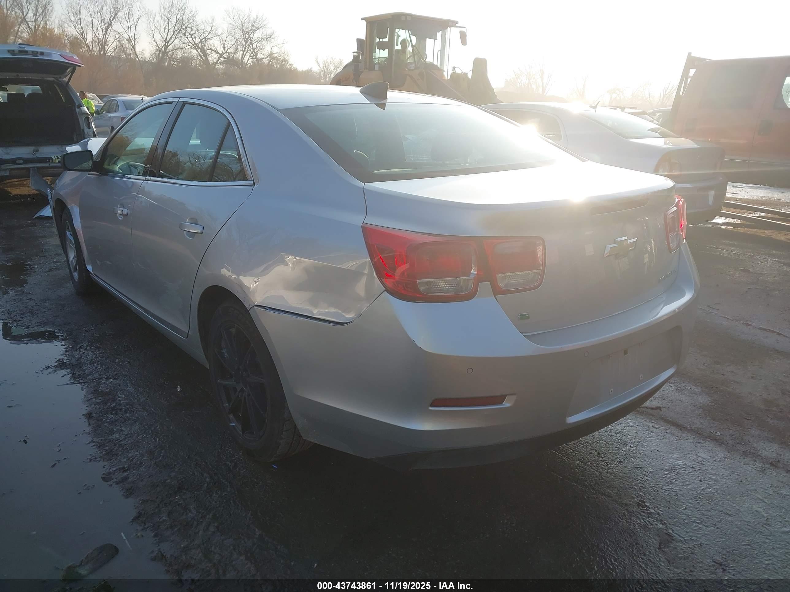 CHEVROLET MALIBU image 3