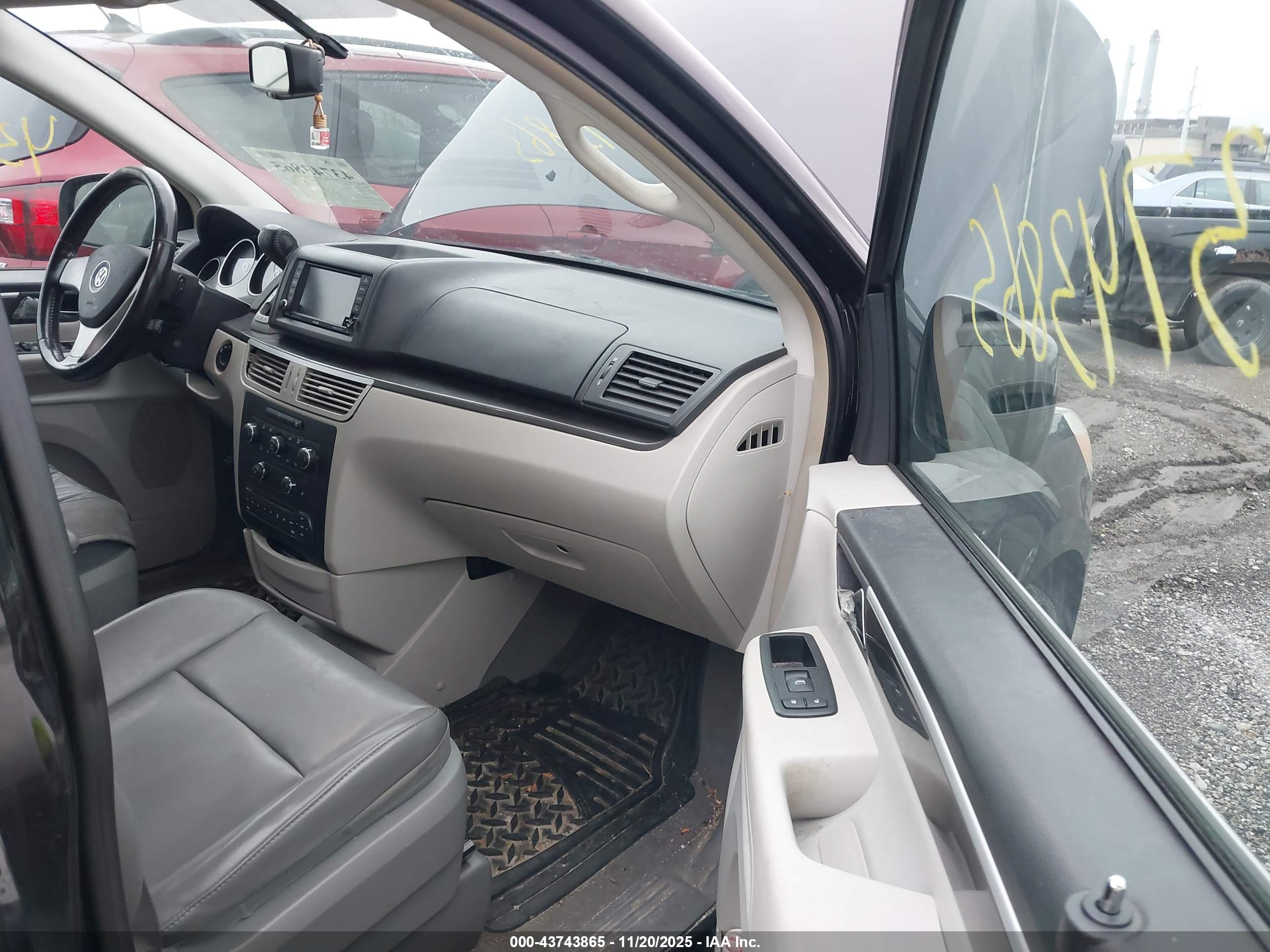 VOLKSWAGEN ROUTAN image 5