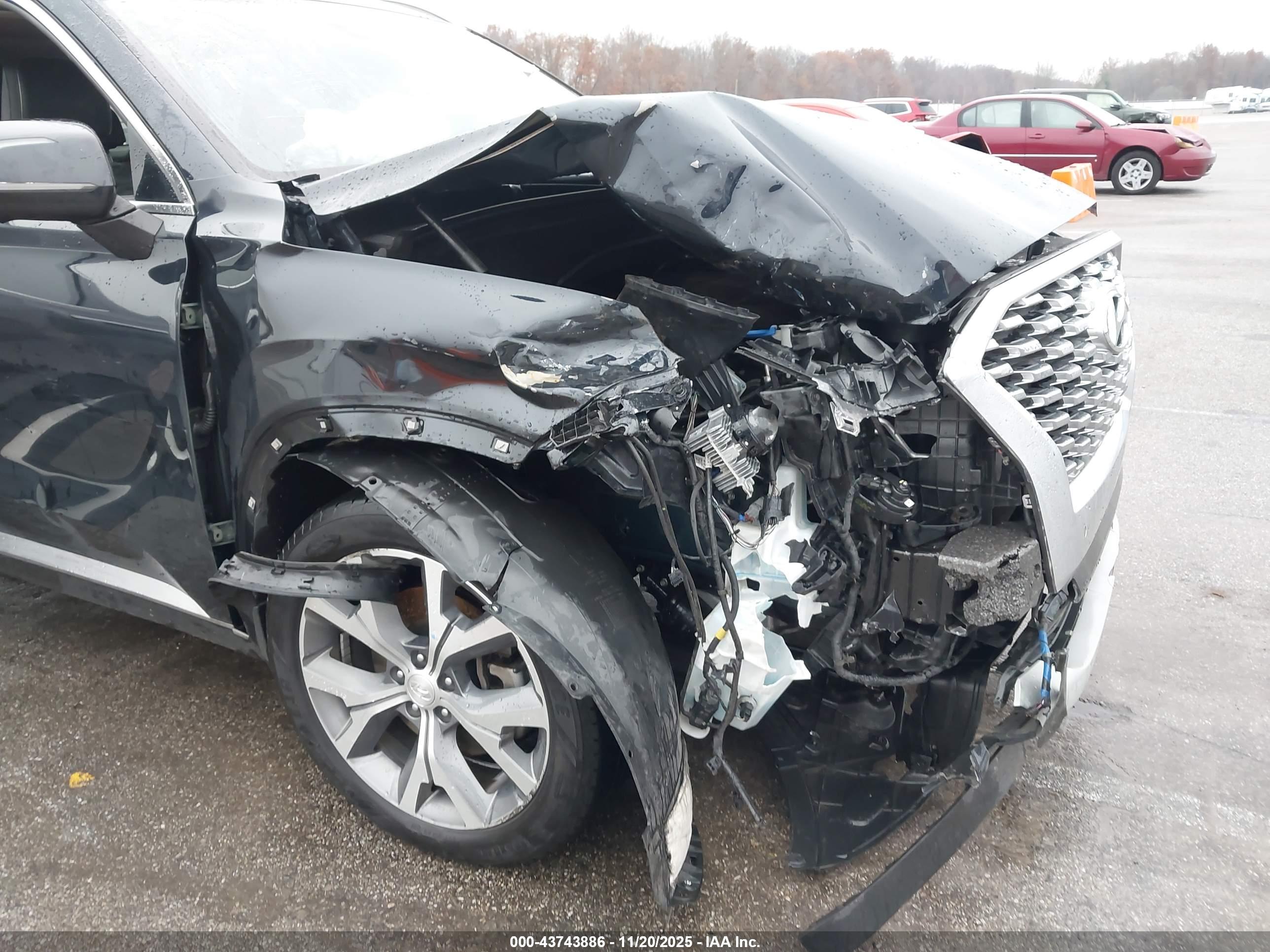 HYUNDAI PALISADE image 6