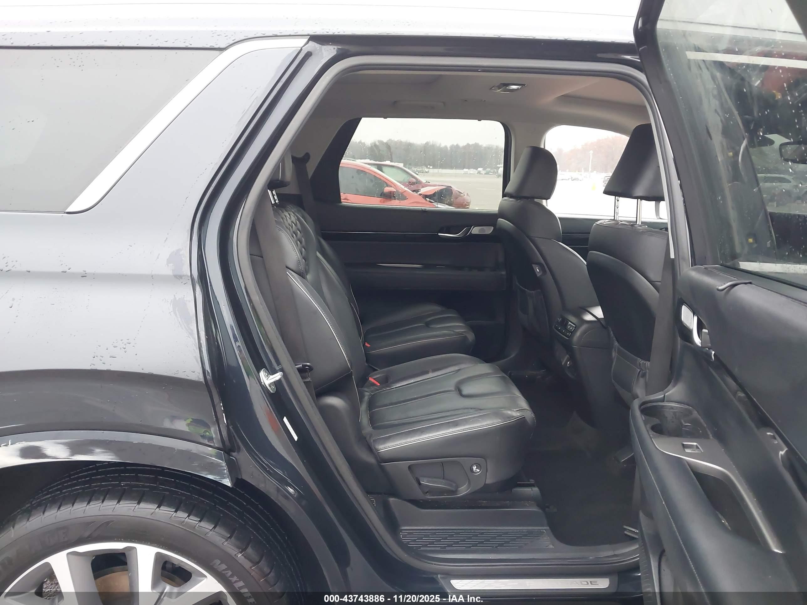 HYUNDAI PALISADE image 8