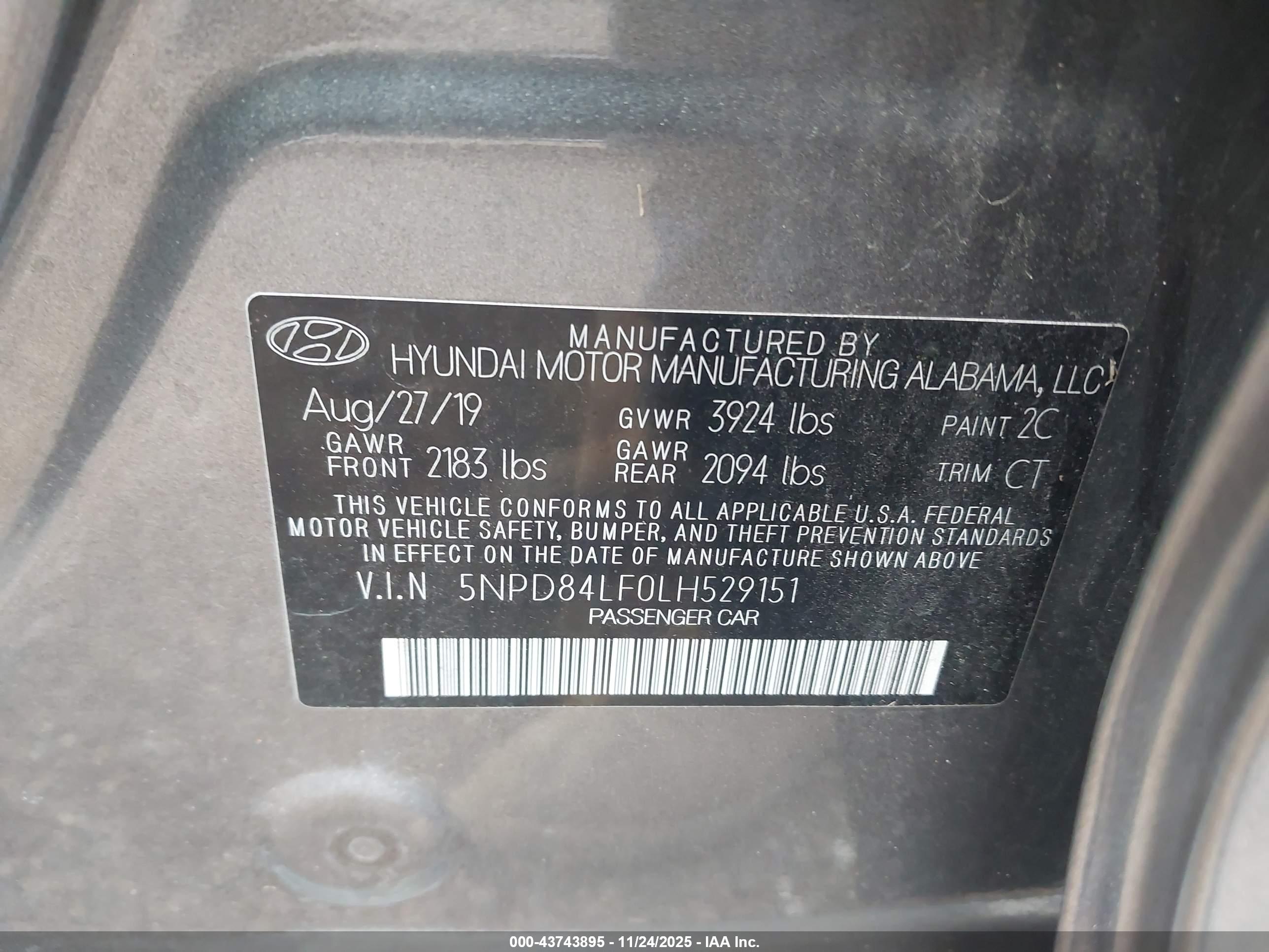 HYUNDAI ELANTRA image 9