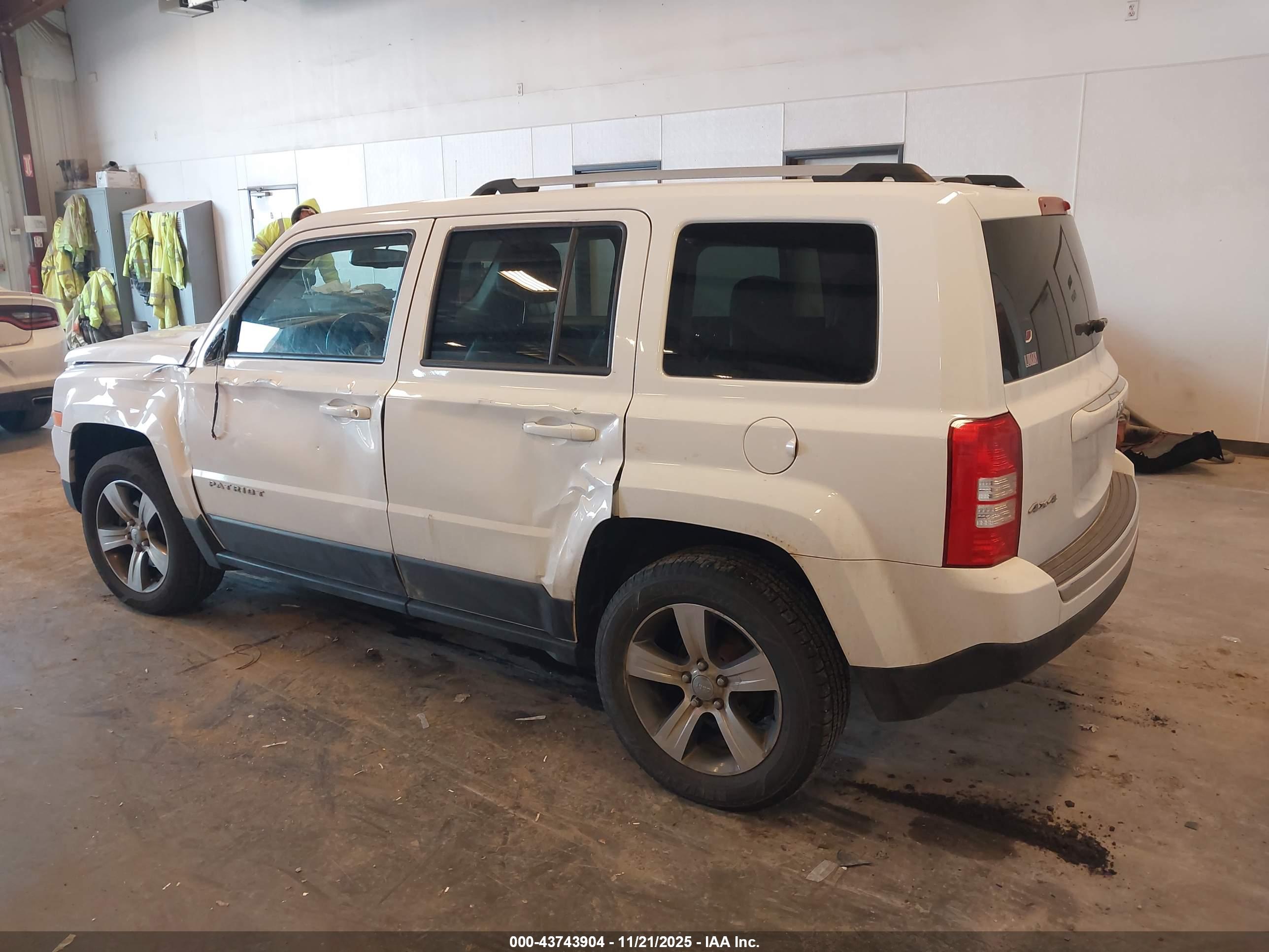 JEEP PATRIOT image 3