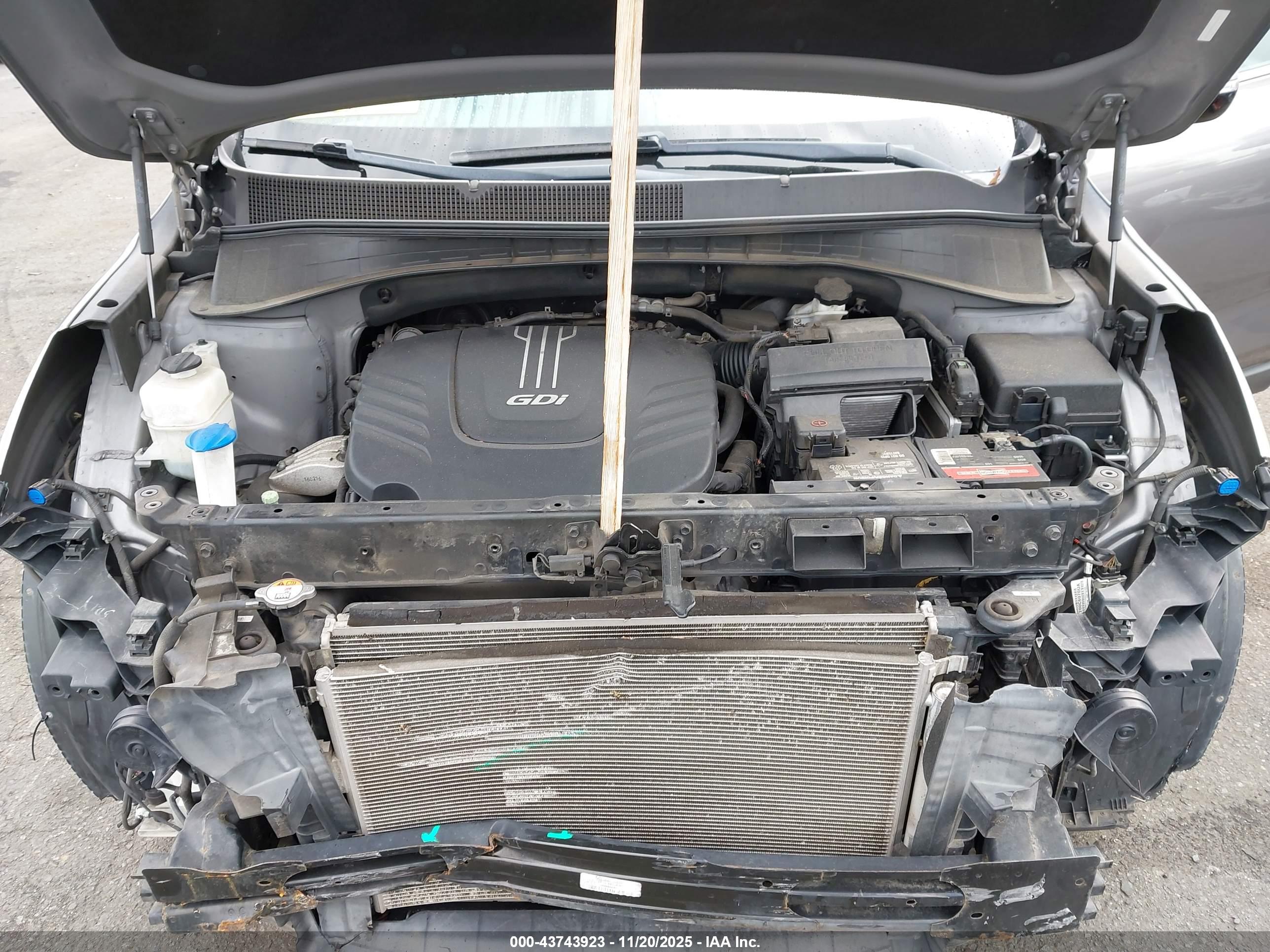 KIA SORENTO image 10