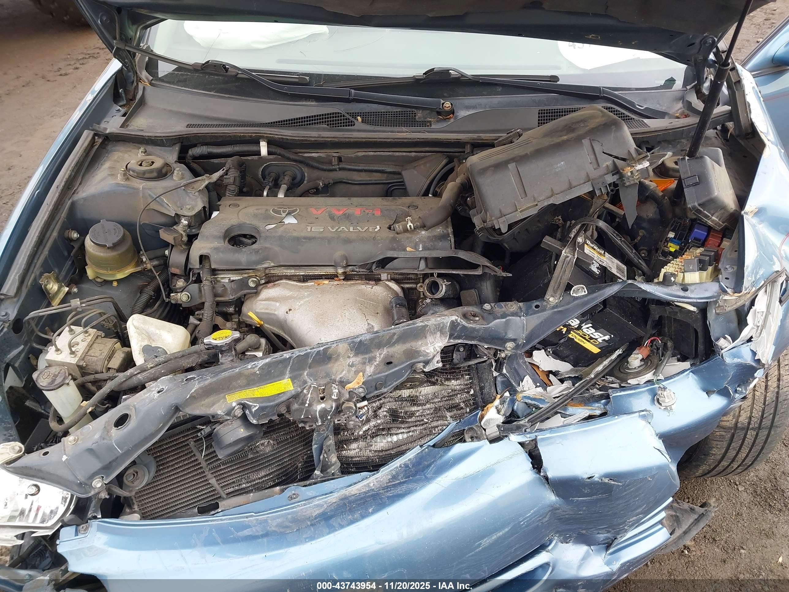 TOYOTA CAMRY image 10