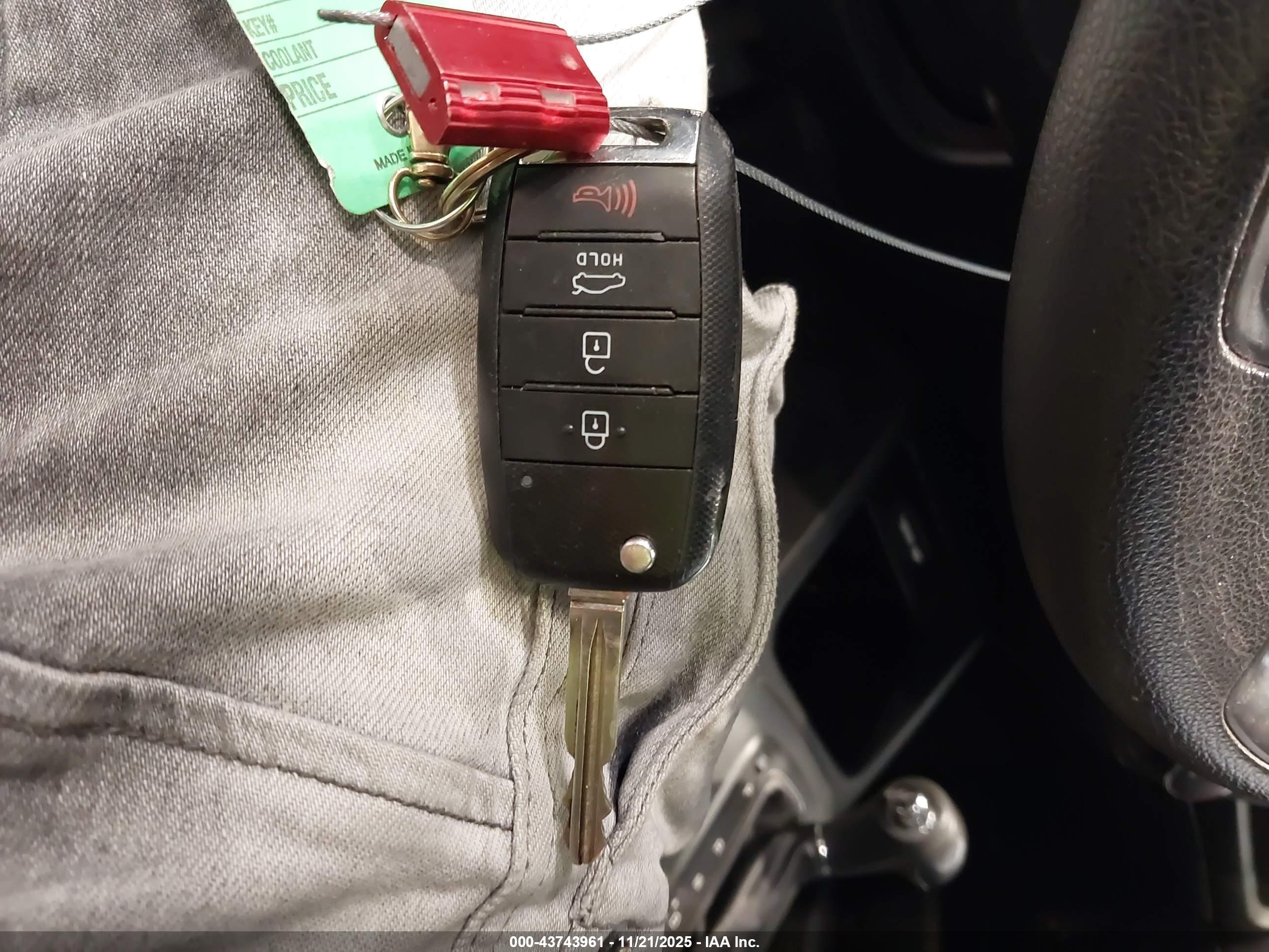 KIA FORTE image 11