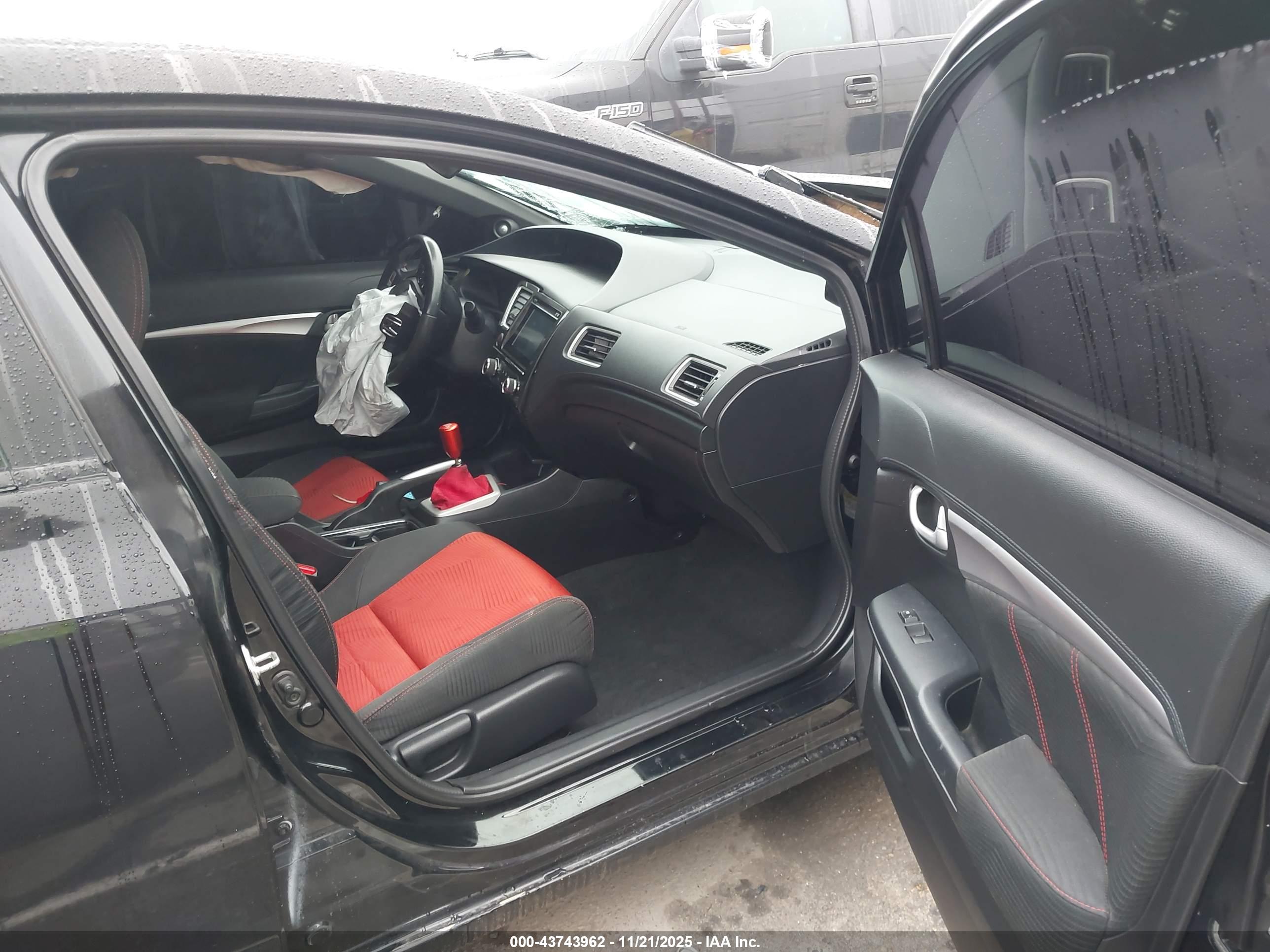 HONDA CIVIC image 5
