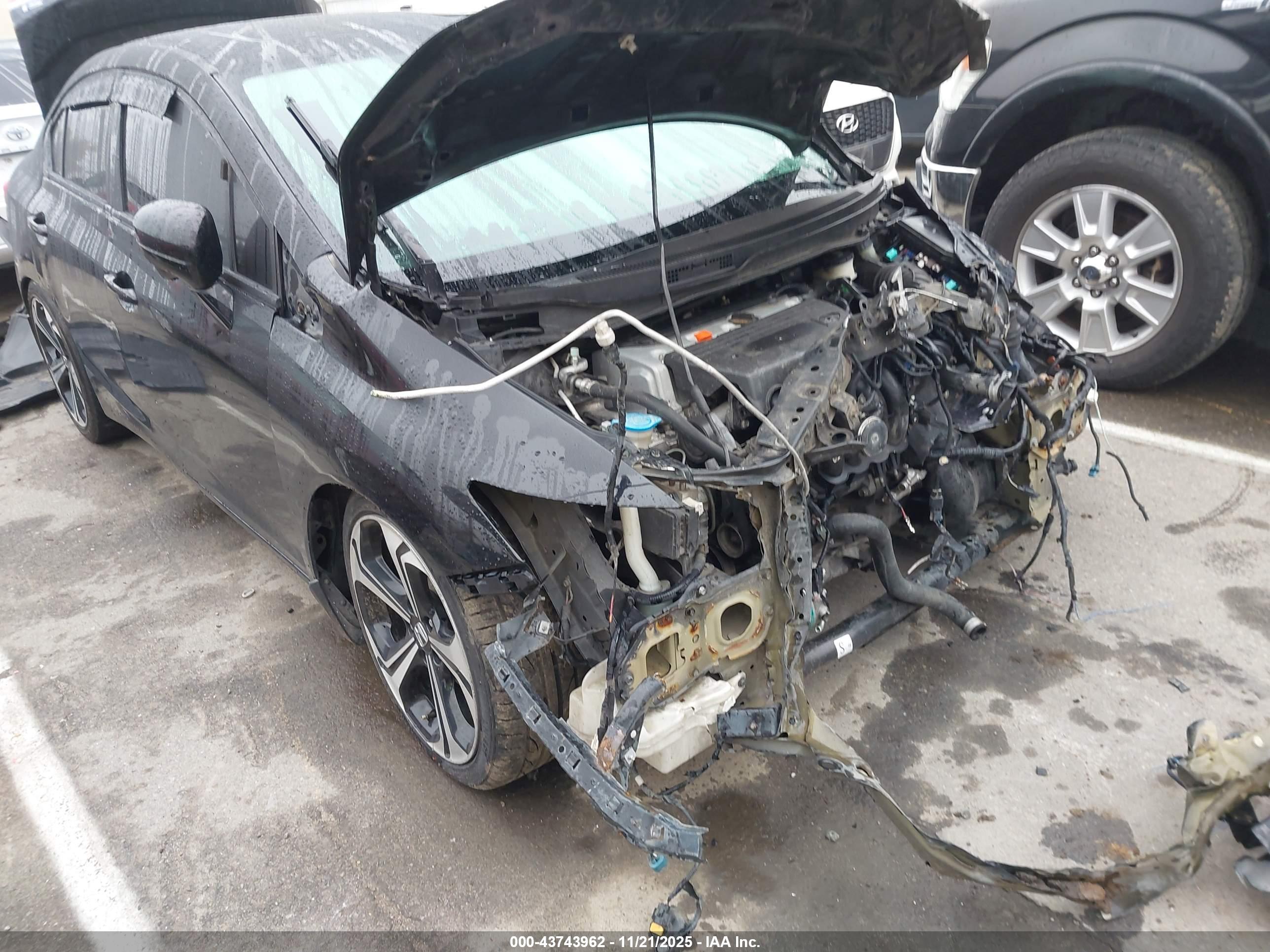 HONDA CIVIC image 6