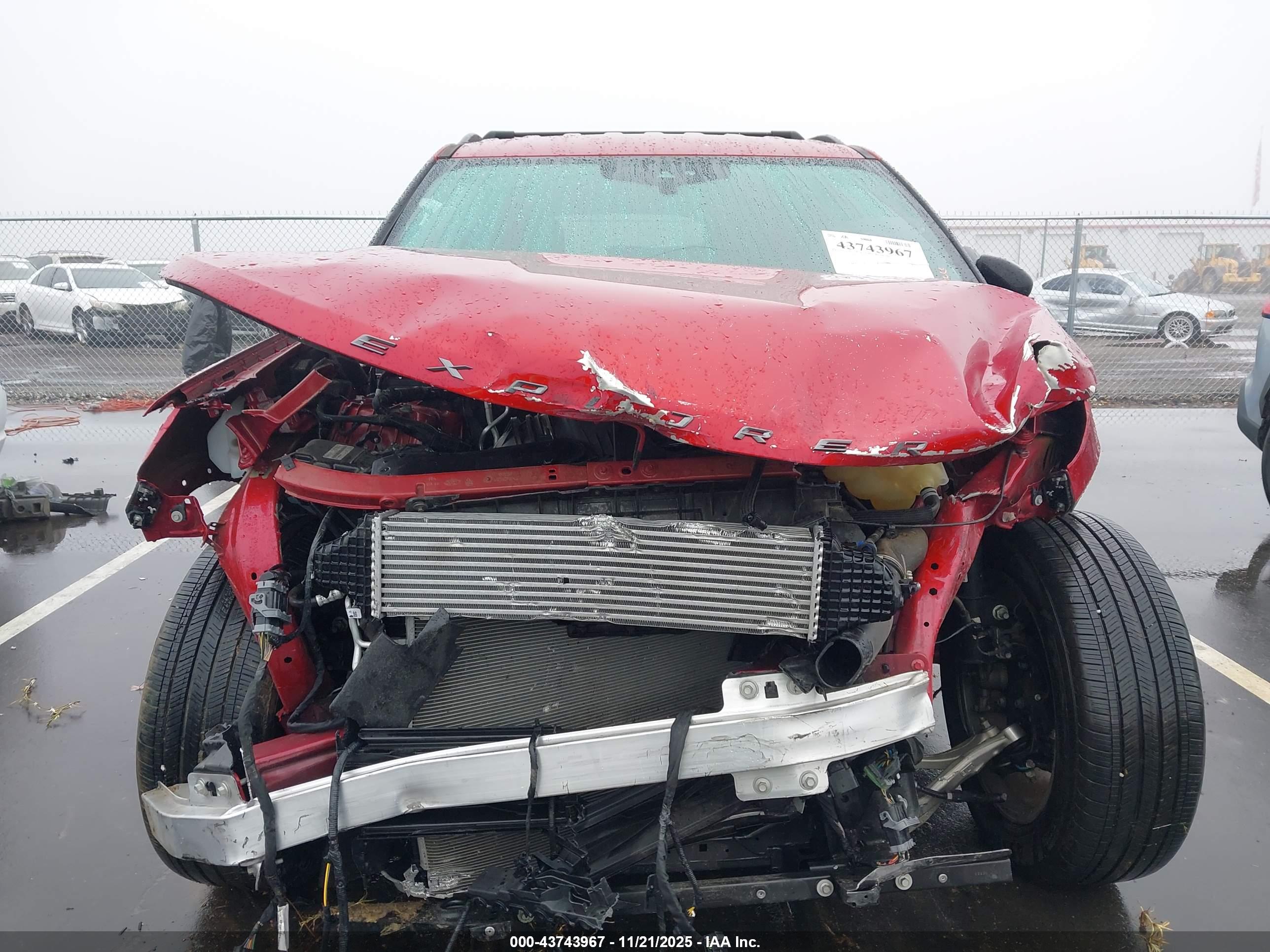 FORD EXPLORER image 6