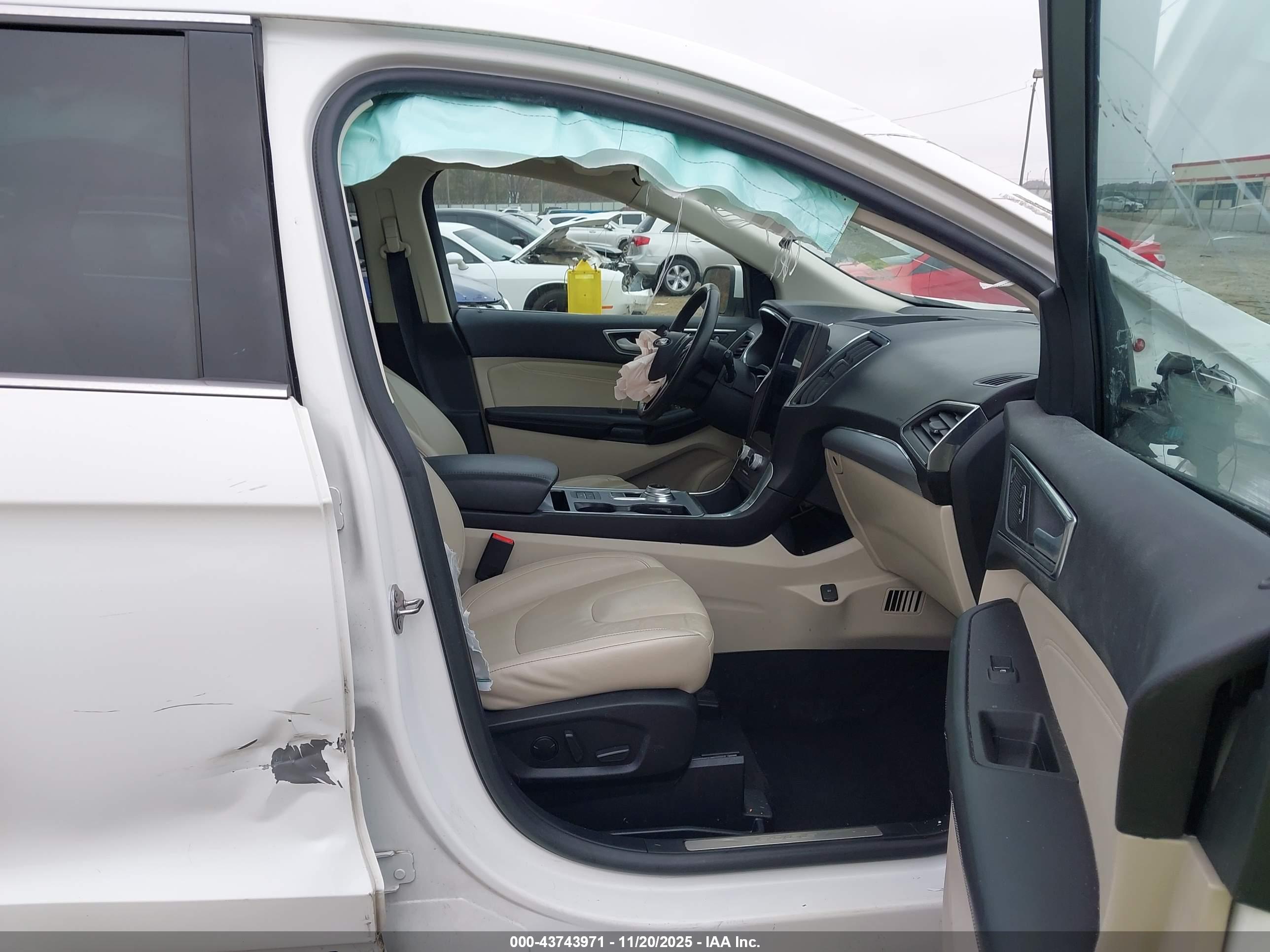 FORD EDGE image 5
