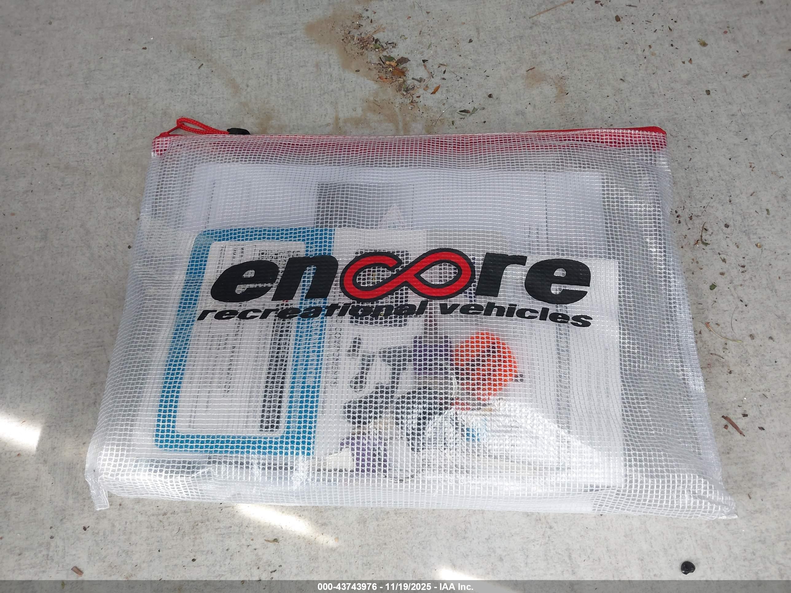 ENCORE-RV 12 image 11