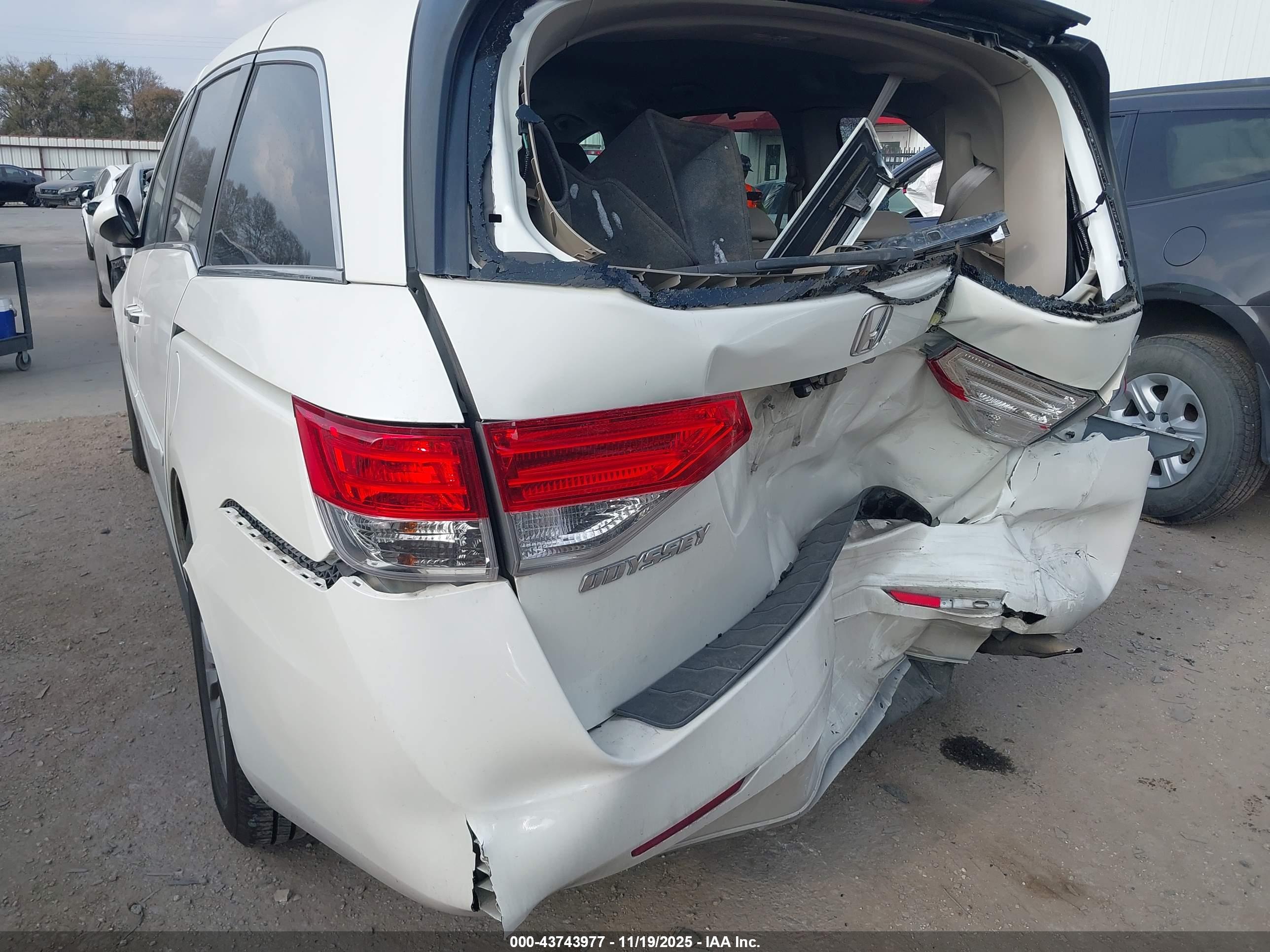 HONDA ODYSSEY image 6