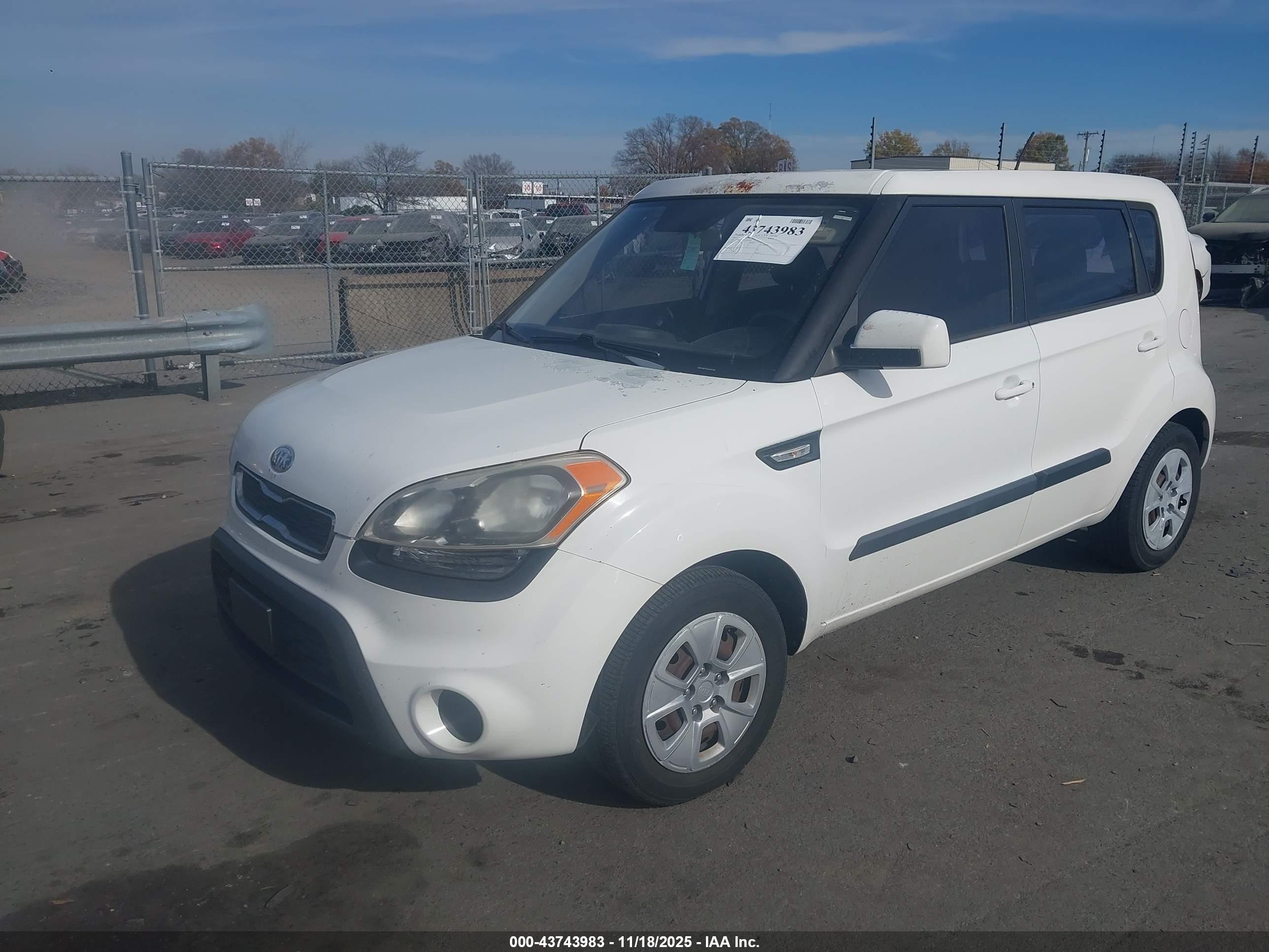 KIA SOUL image 2