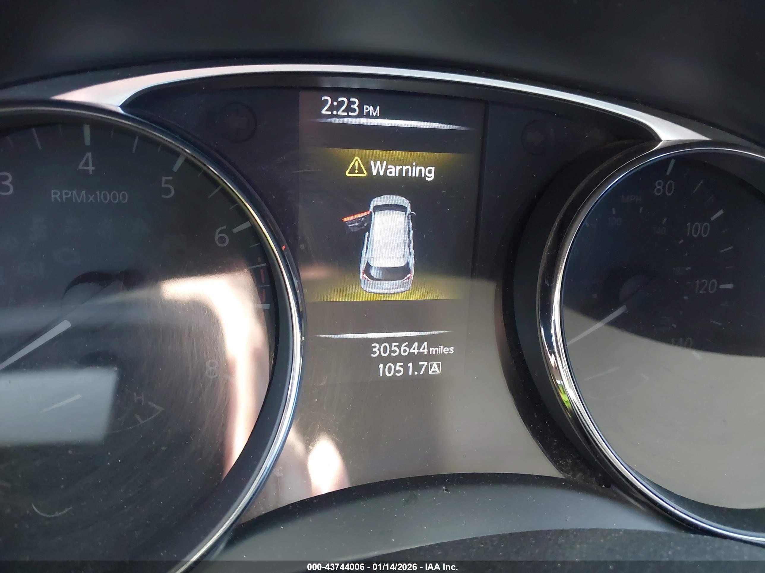 NISSAN ROGUE image 7
