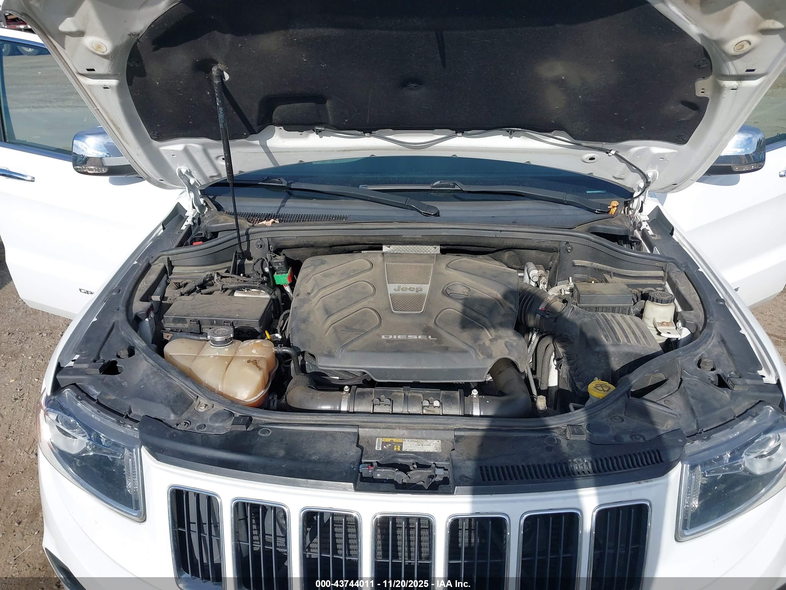 JEEP GRAND image 10