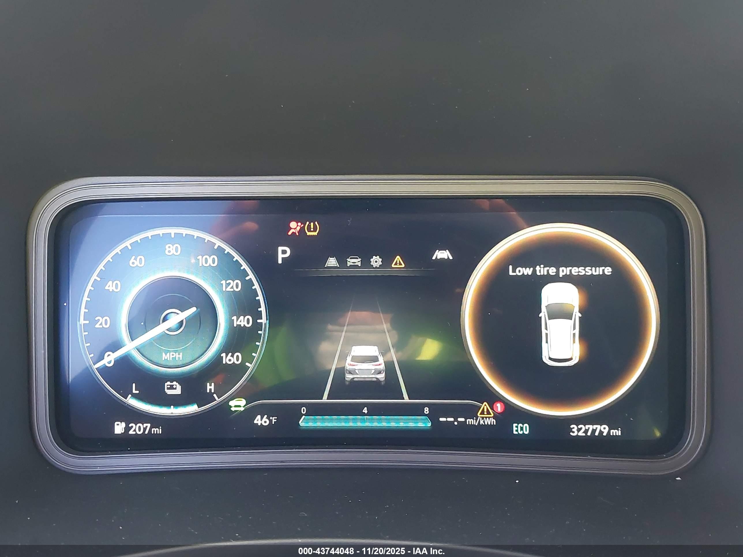 HYUNDAI KONA image 7