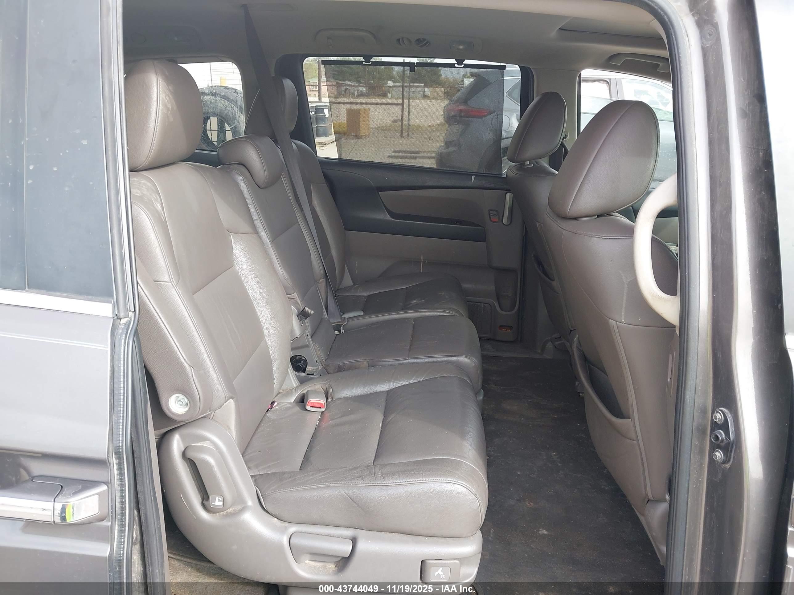 HONDA ODYSSEY image 8
