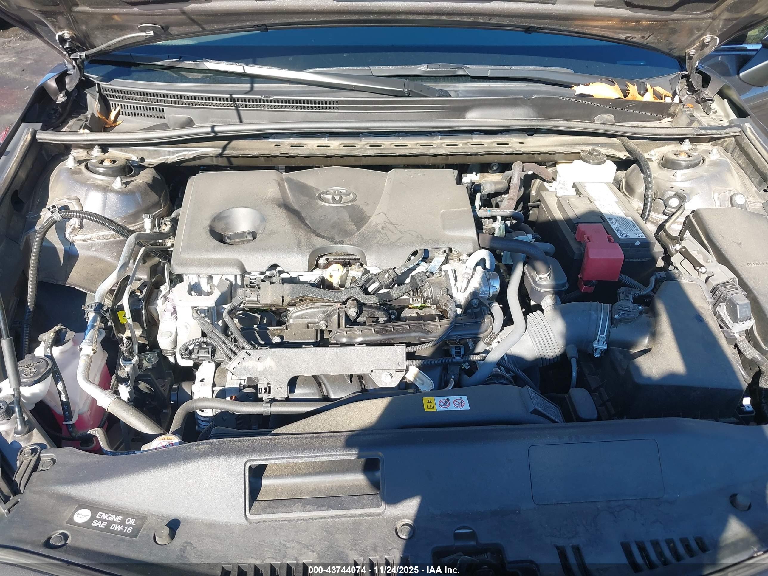 TOYOTA CAMRY image 10