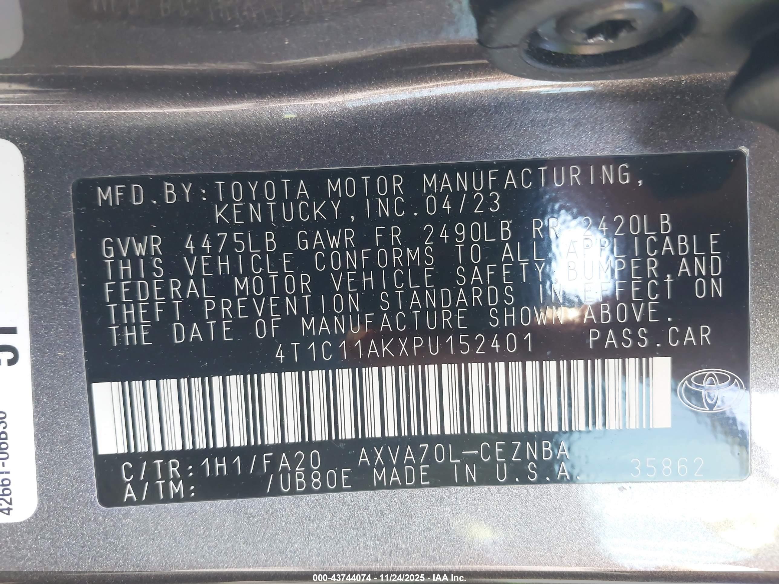 TOYOTA CAMRY image 9