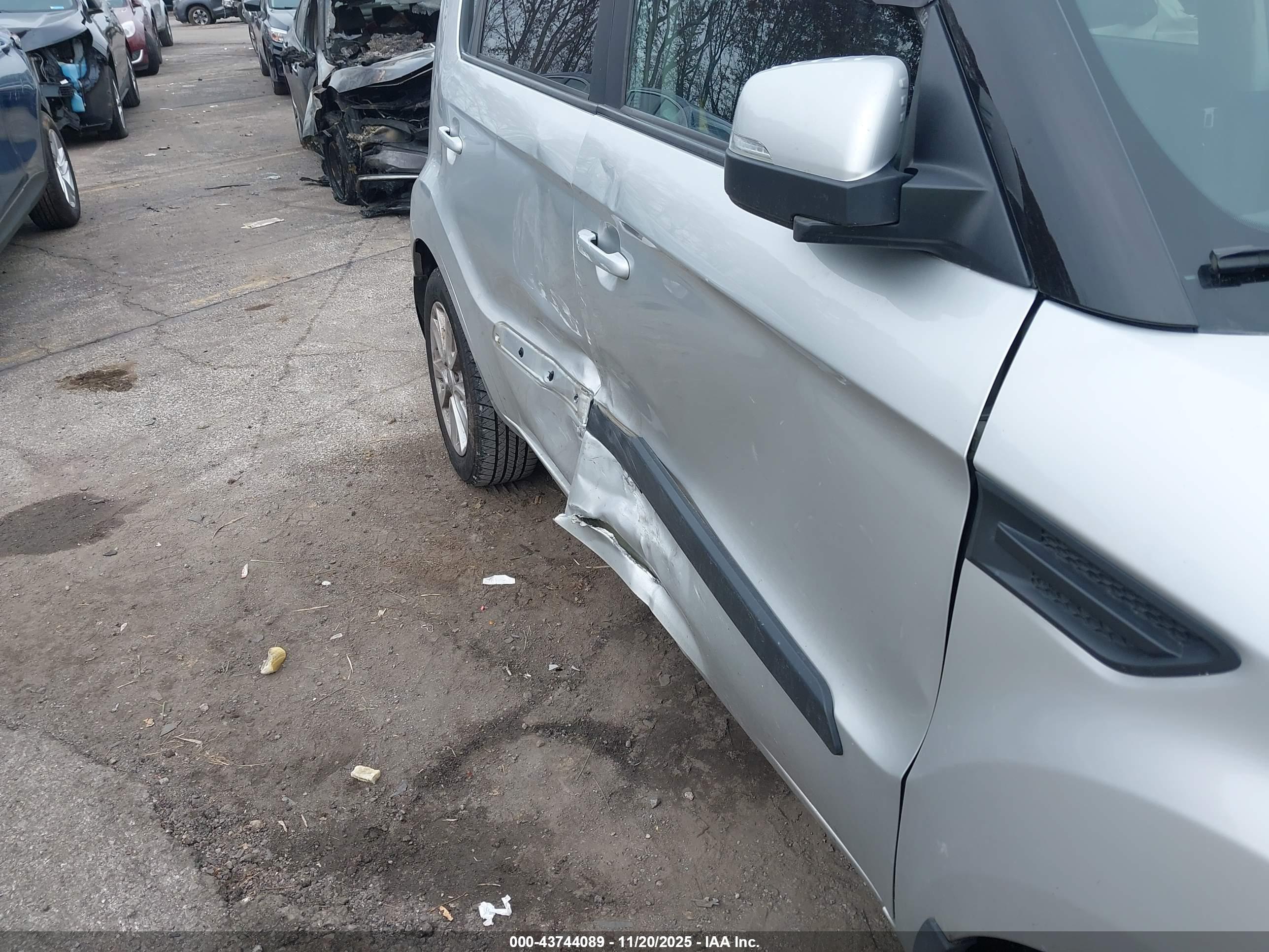 KIA SOUL image 6