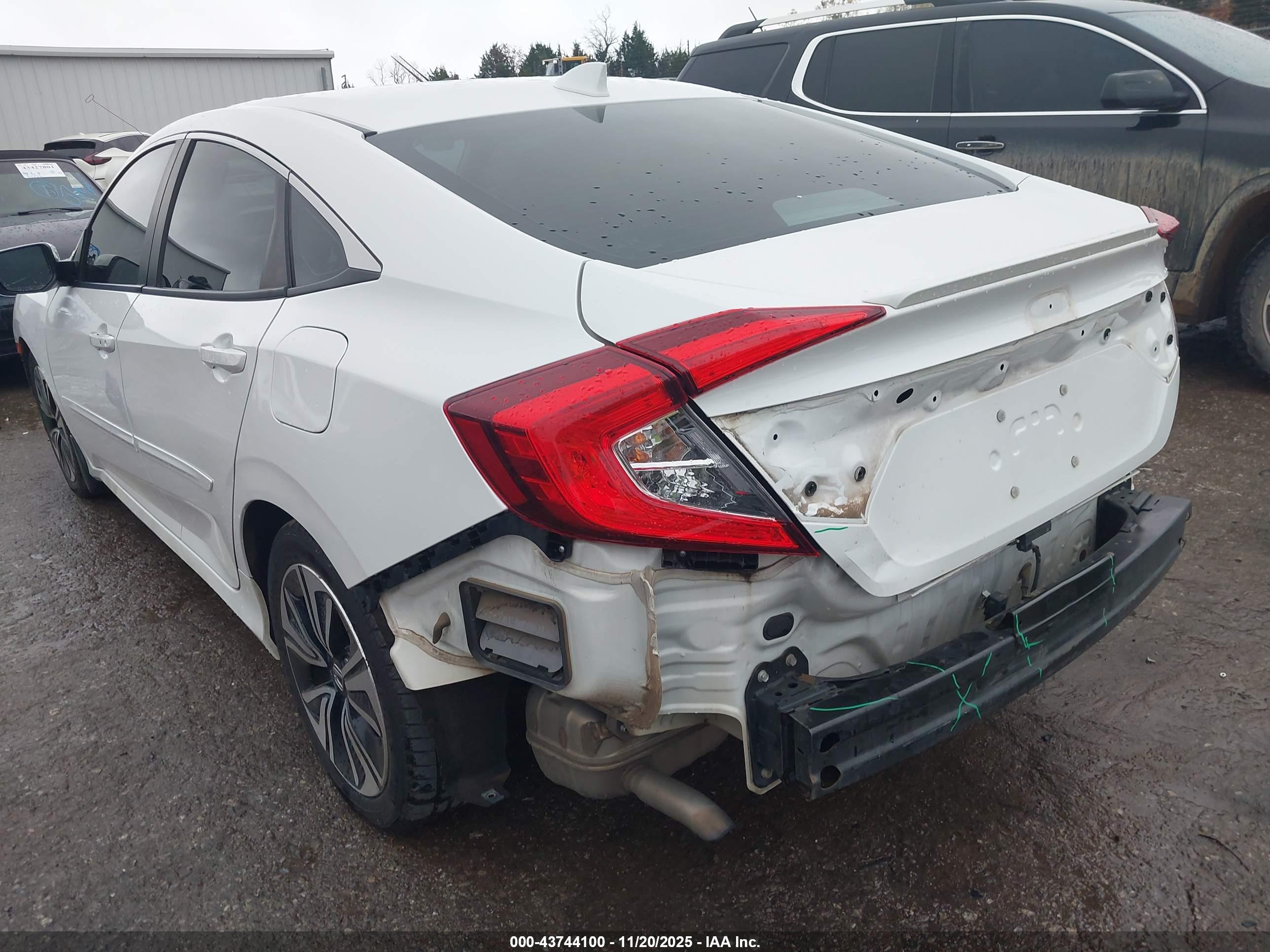 HONDA CIVIC image 6