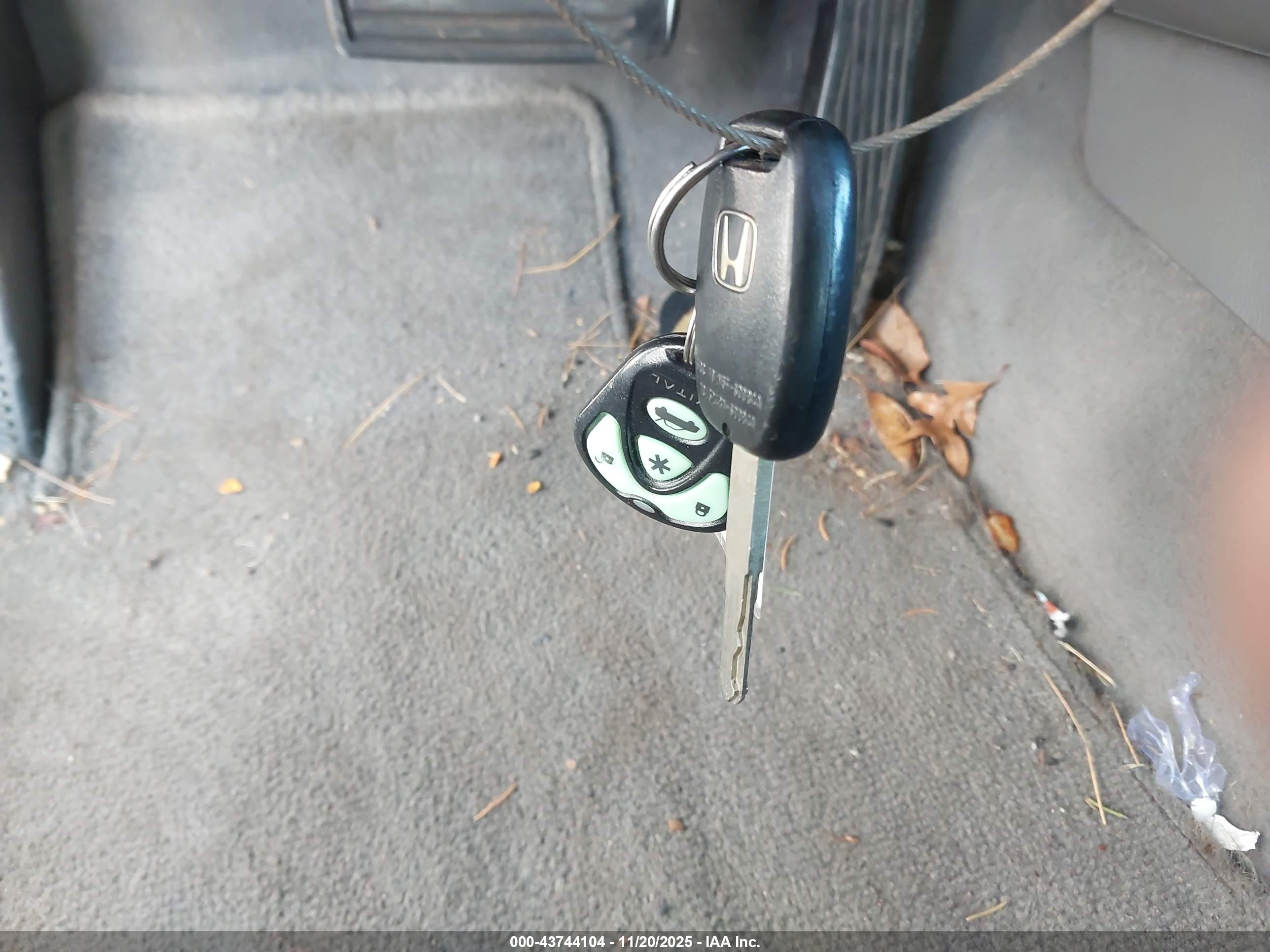HONDA CIVIC image 11