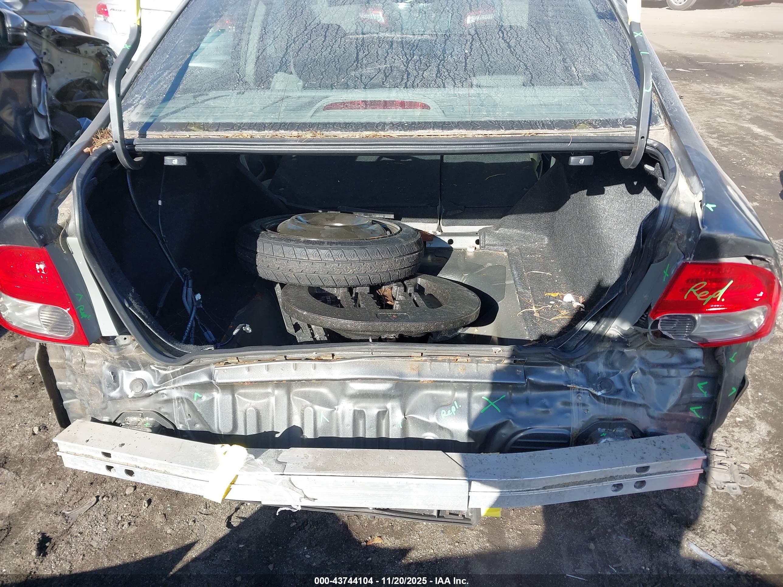 HONDA CIVIC image 6