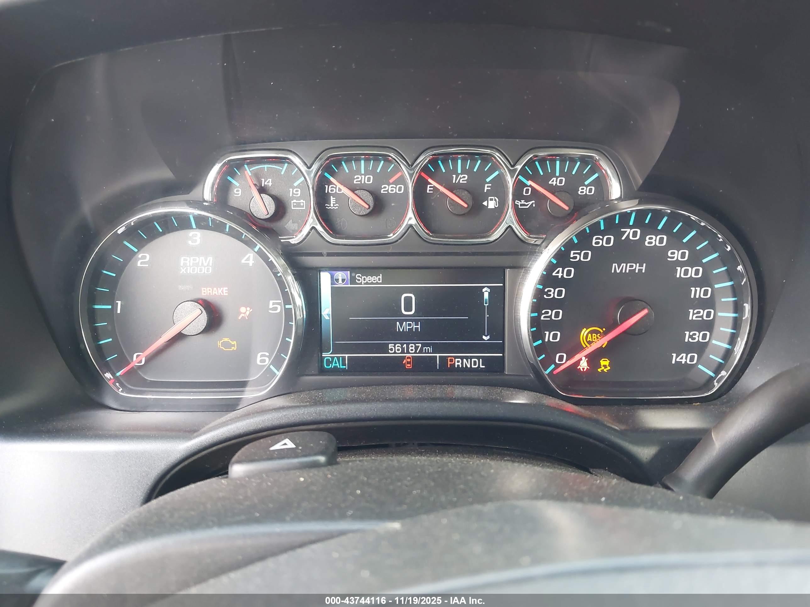 CHEVROLET SILVERADO image 7