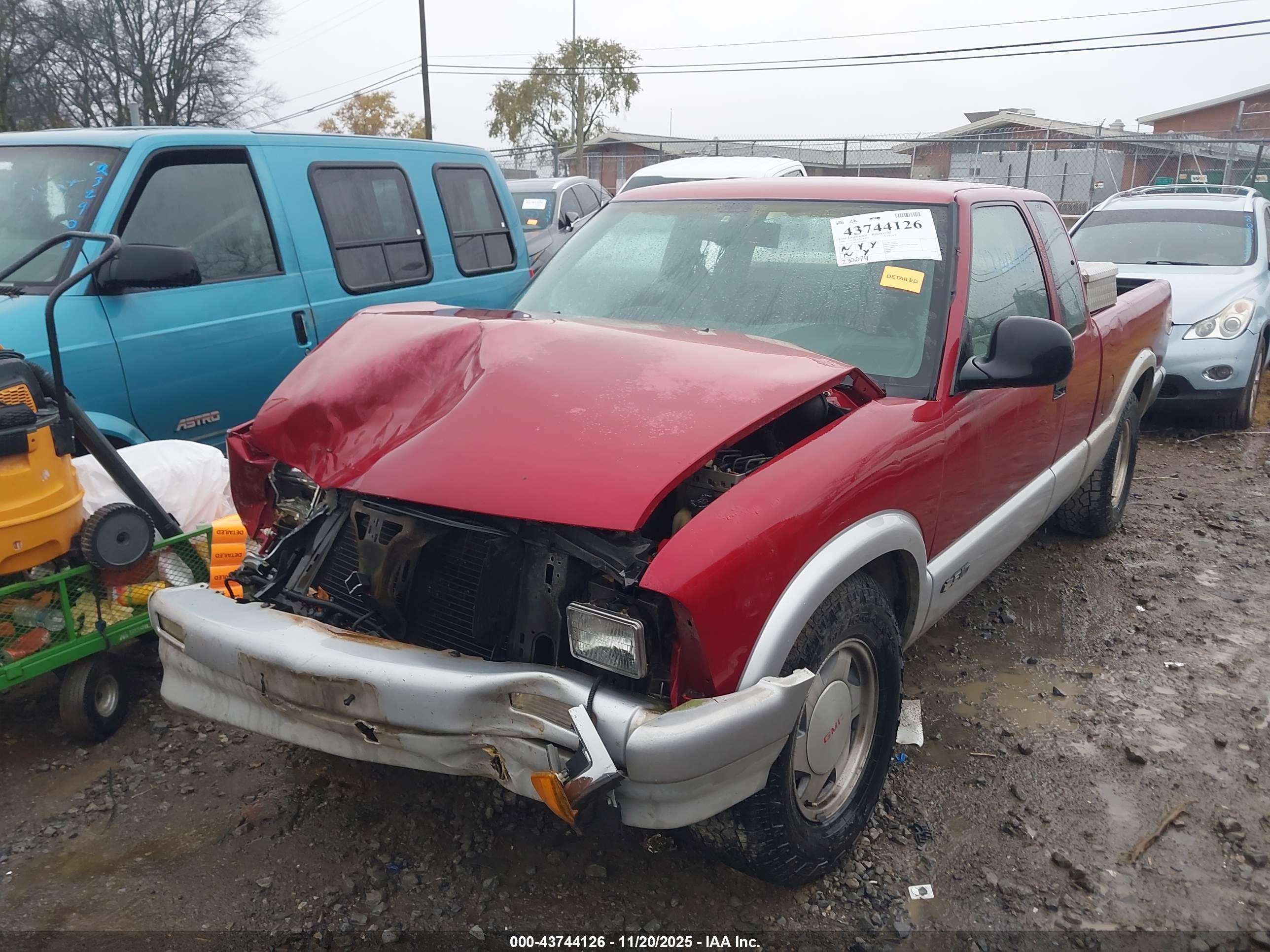 CHEVROLET S image 6
