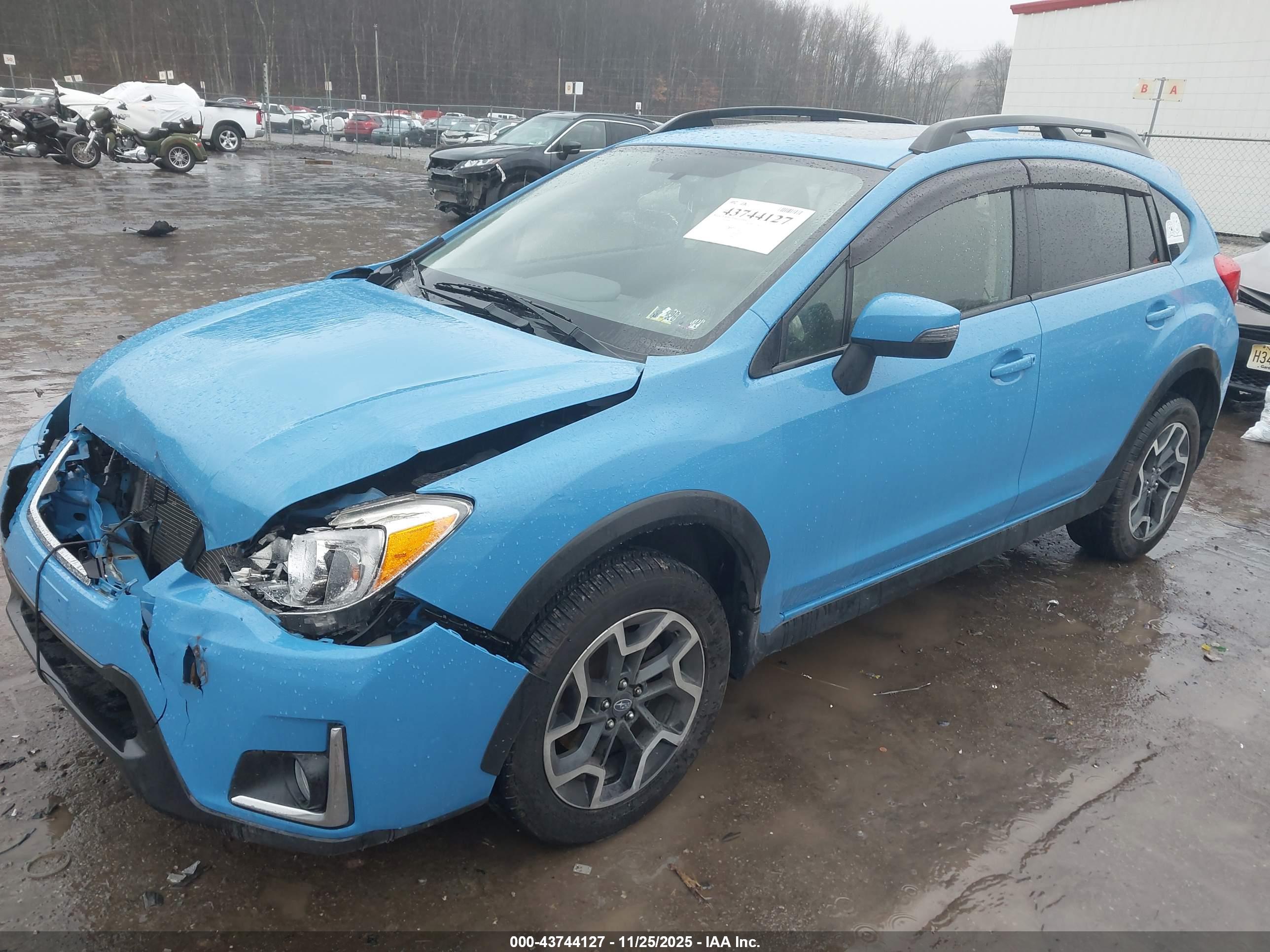 SUBARU CROSSTREK image 2