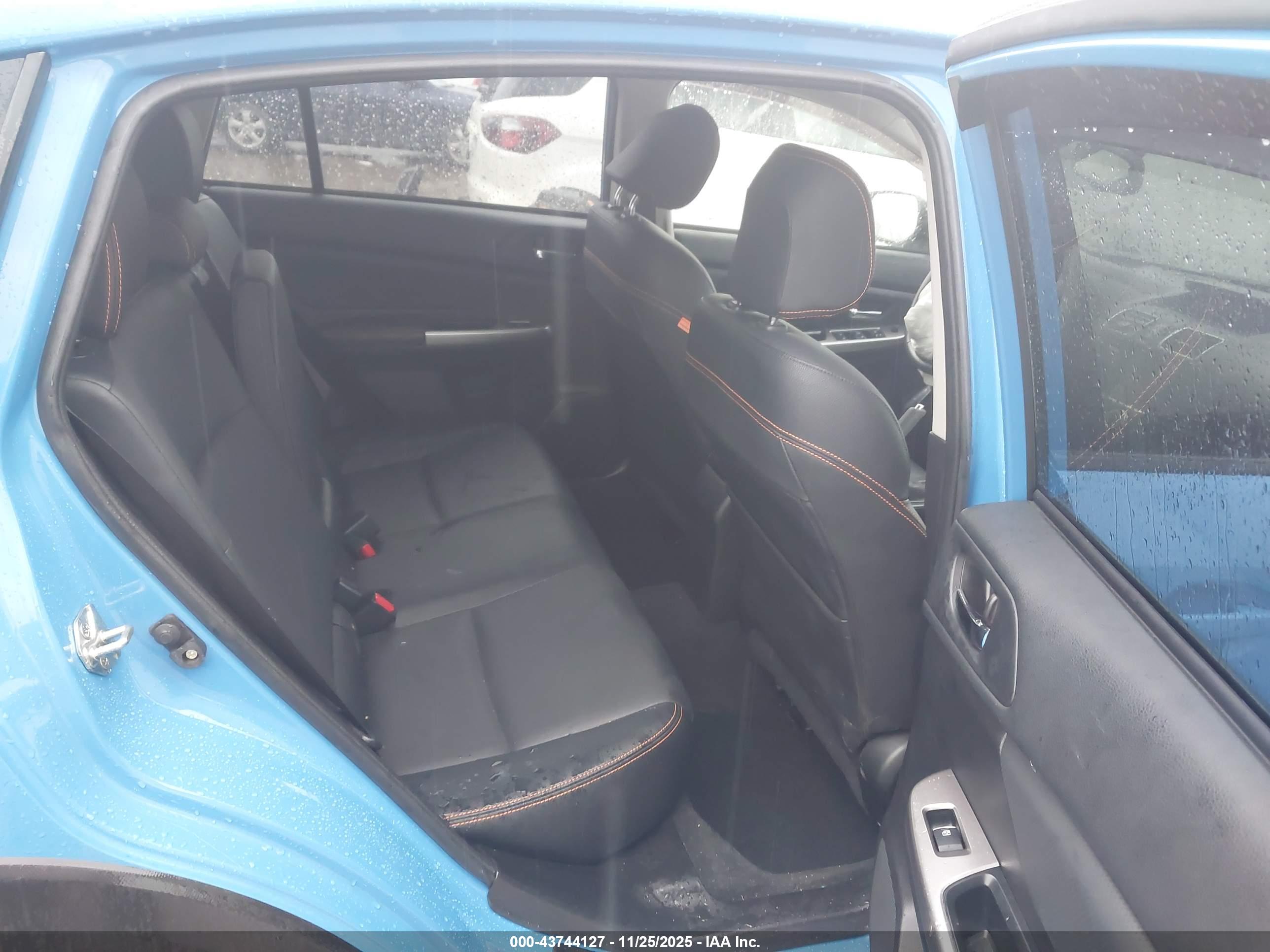 SUBARU CROSSTREK image 8
