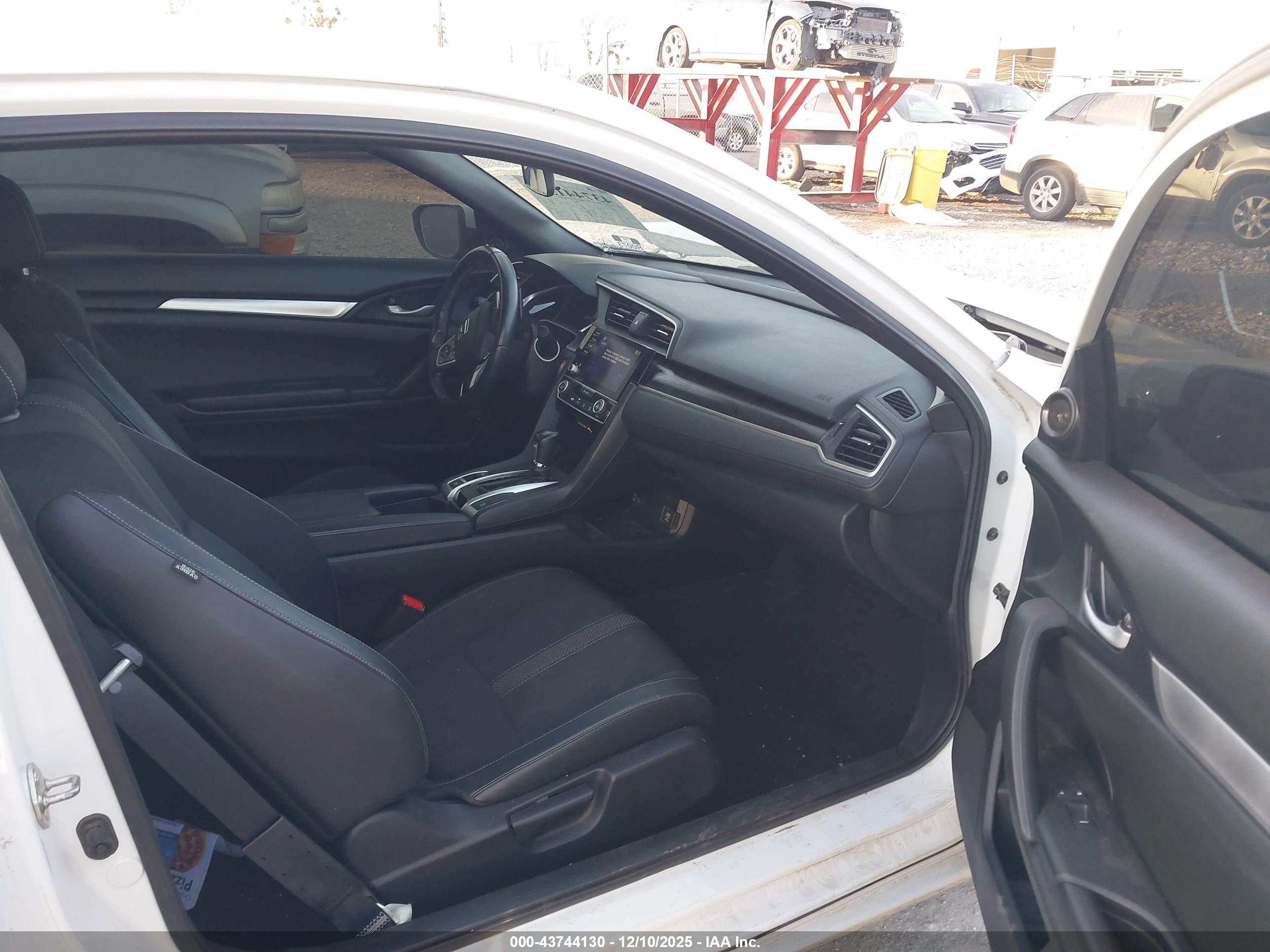 HONDA CIVIC image 5