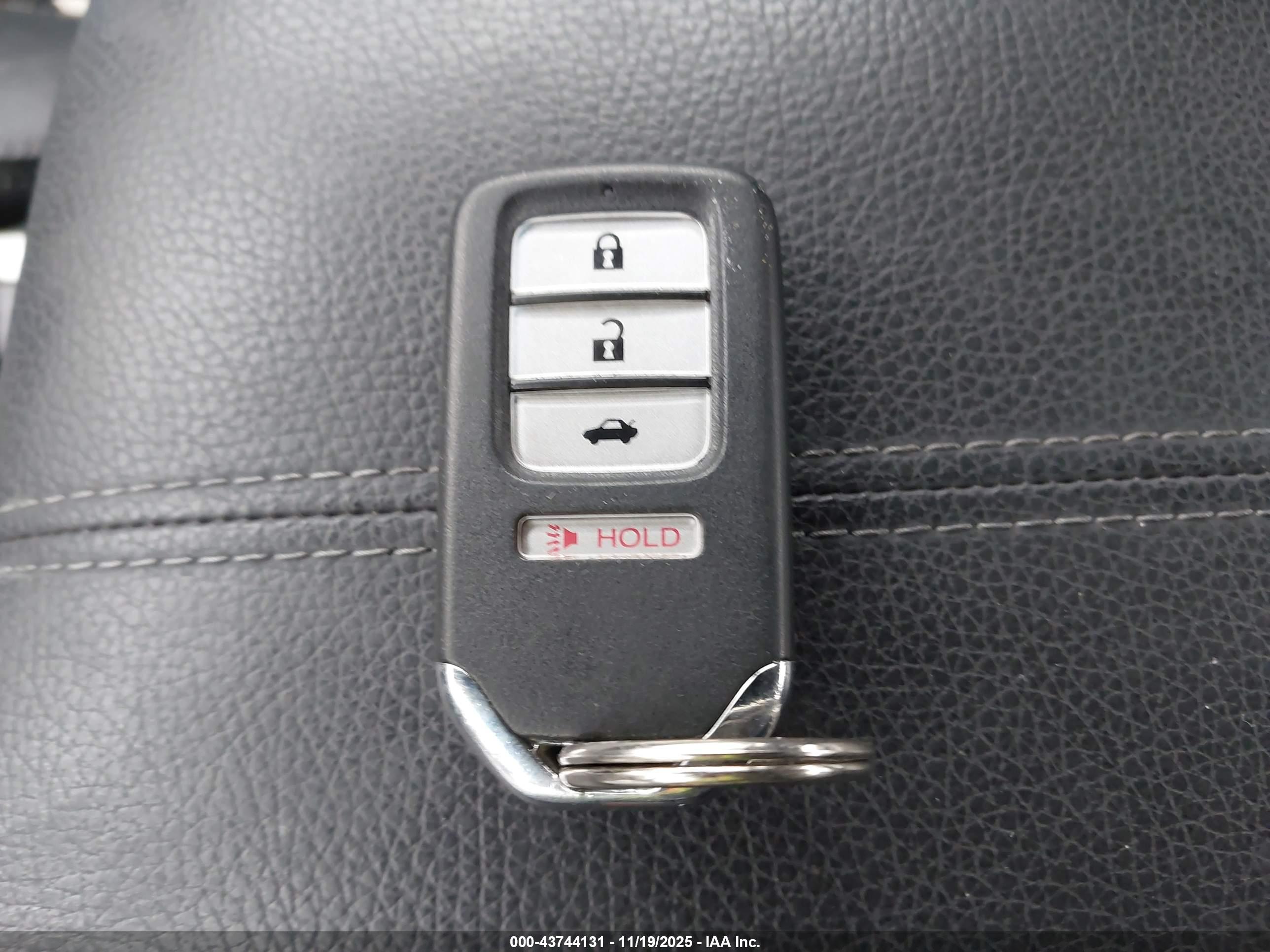 HONDA ACCORD image 11